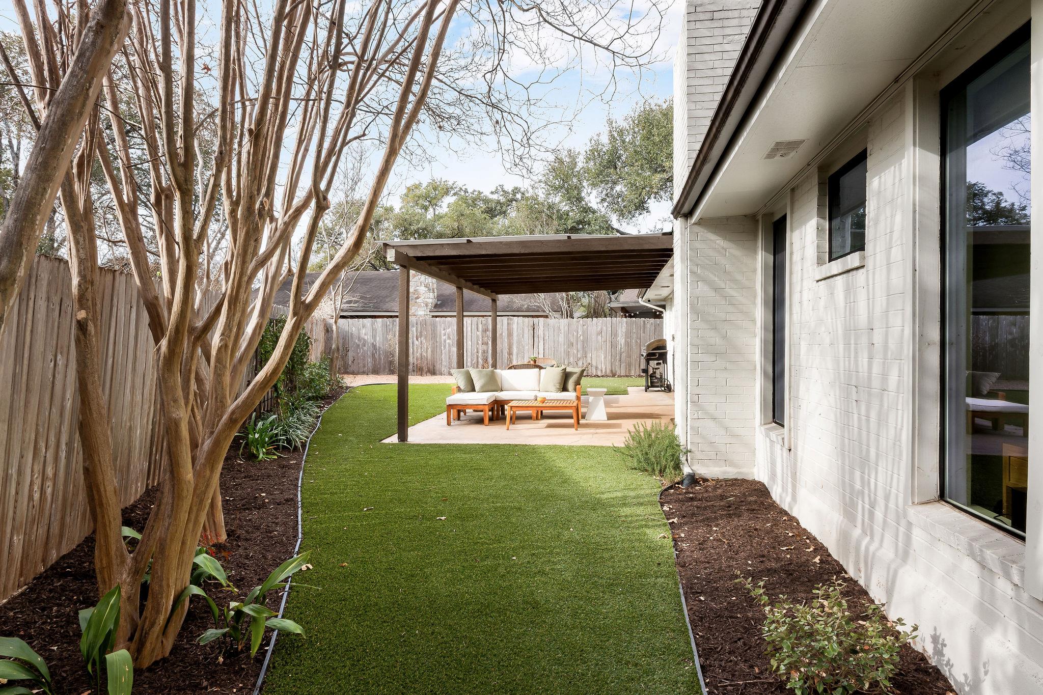 4701 Travis Country CIR