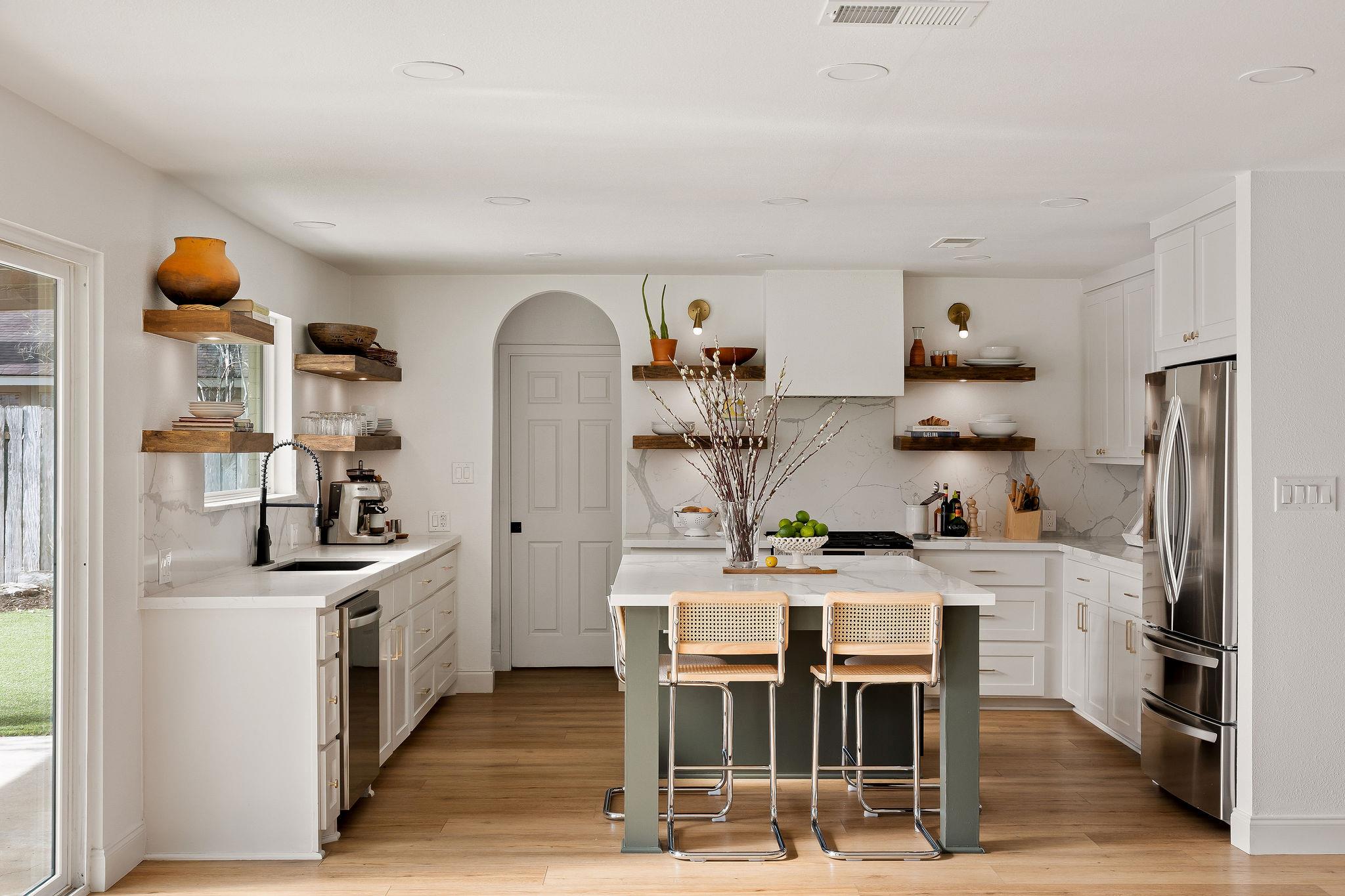 4701 Travis Country CIR