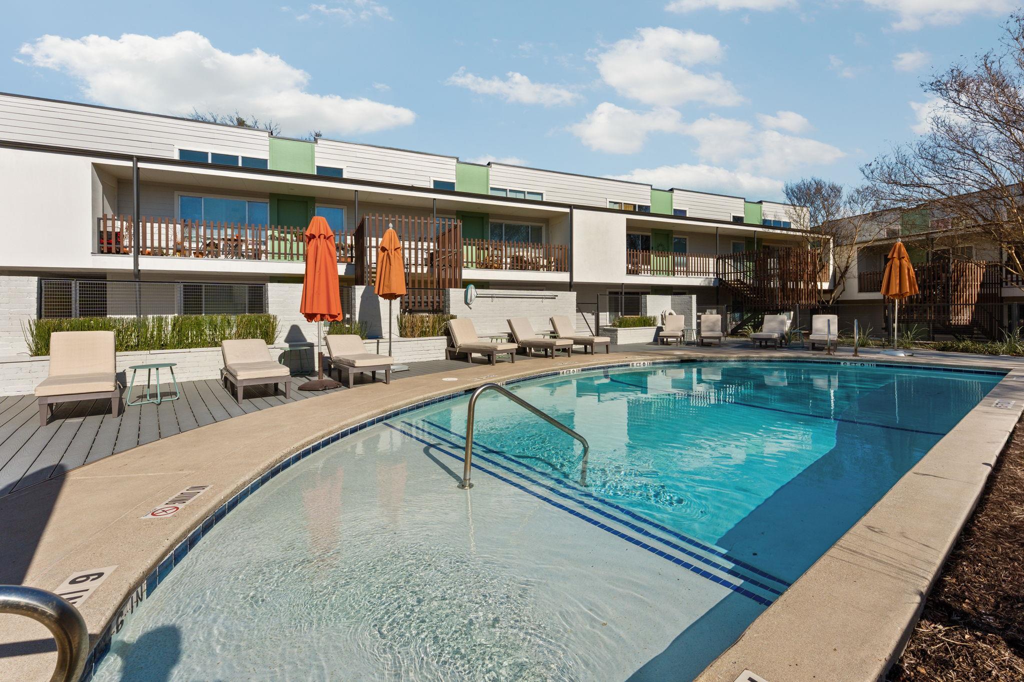 2200 Dickson DR # 119