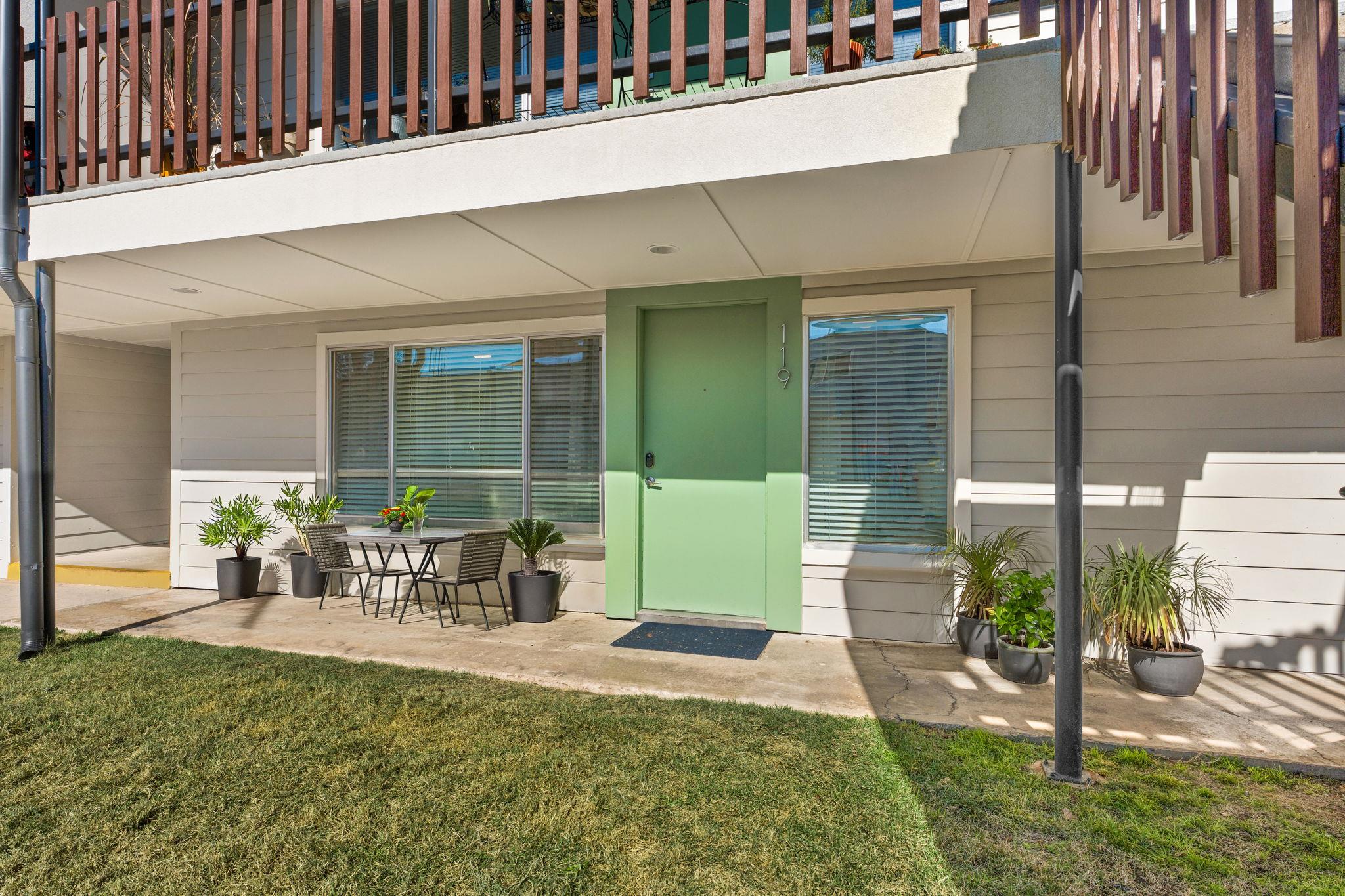 2200 Dickson DR # 119