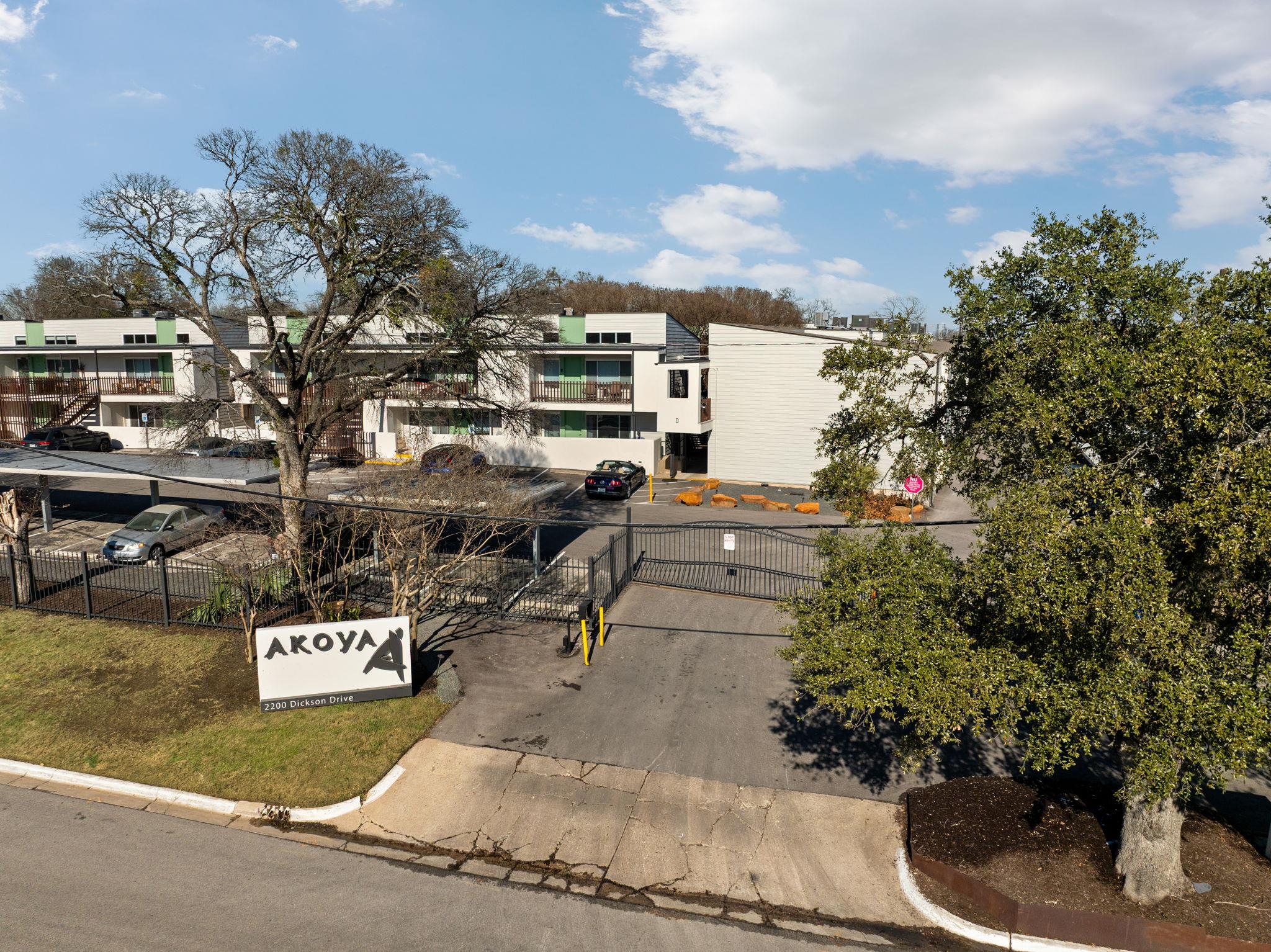 2200 Dickson DR # 119