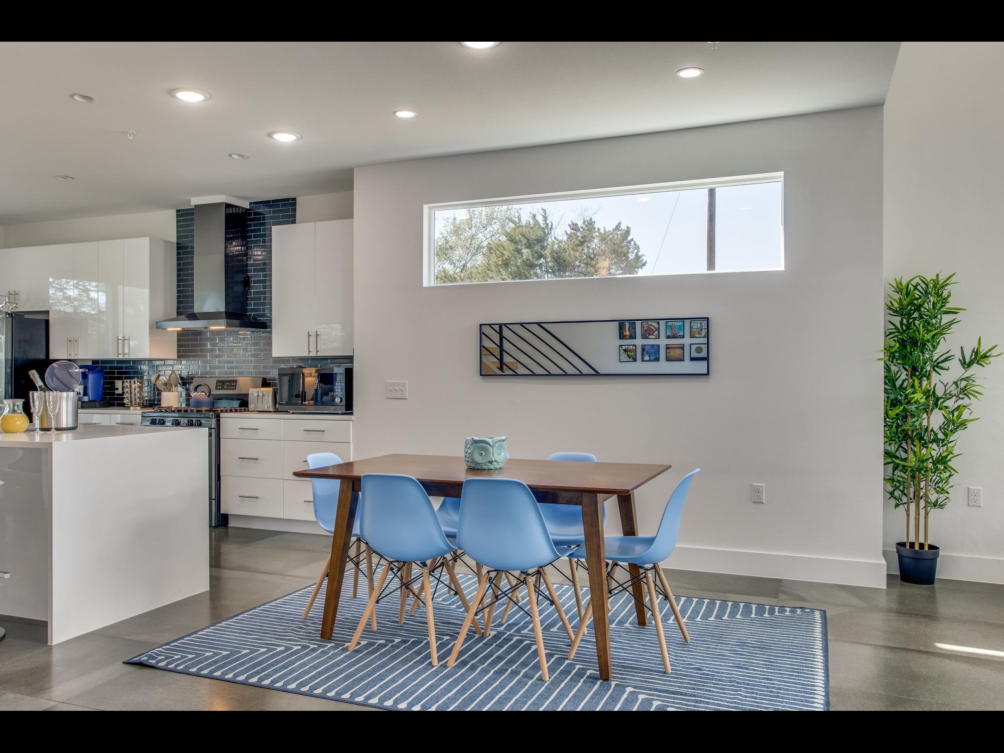 3409 Pennsylvania Ave #2