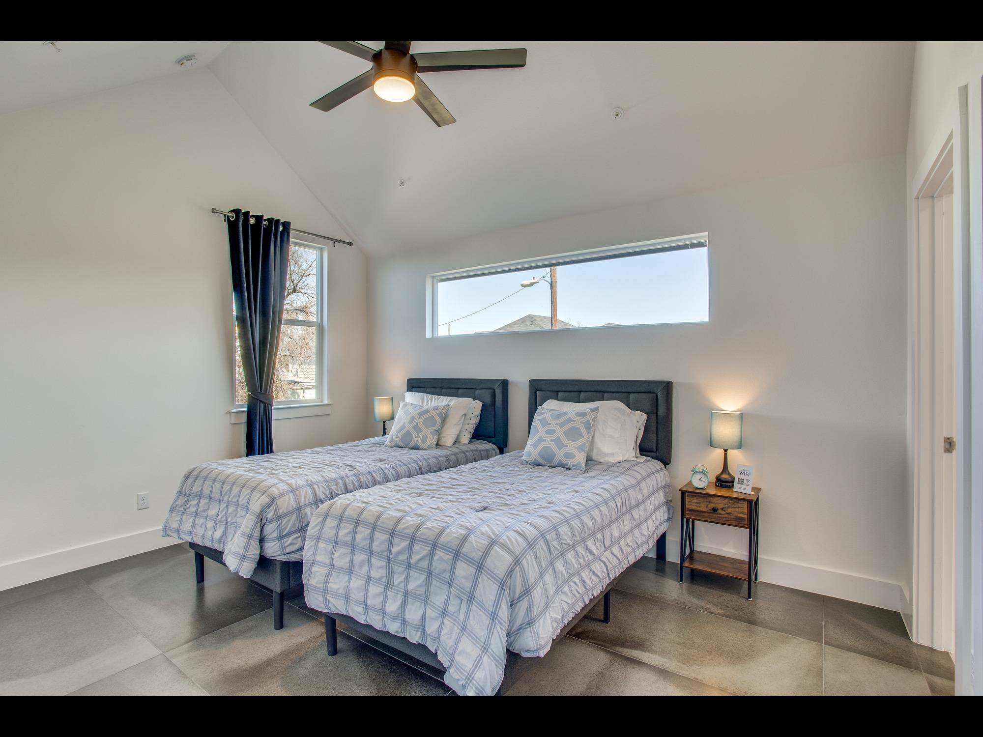 3409 Pennsylvania Ave #2