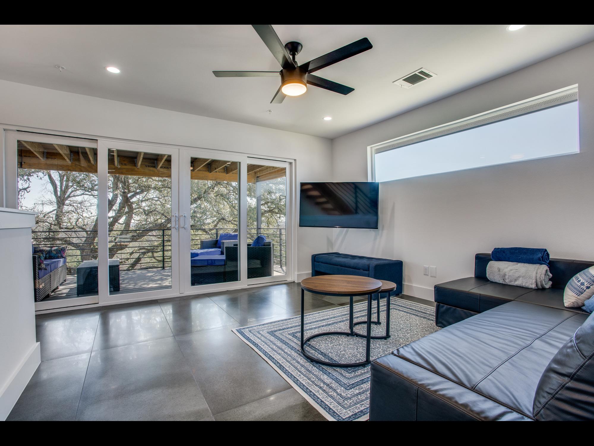 3409 Pennsylvania Ave #2