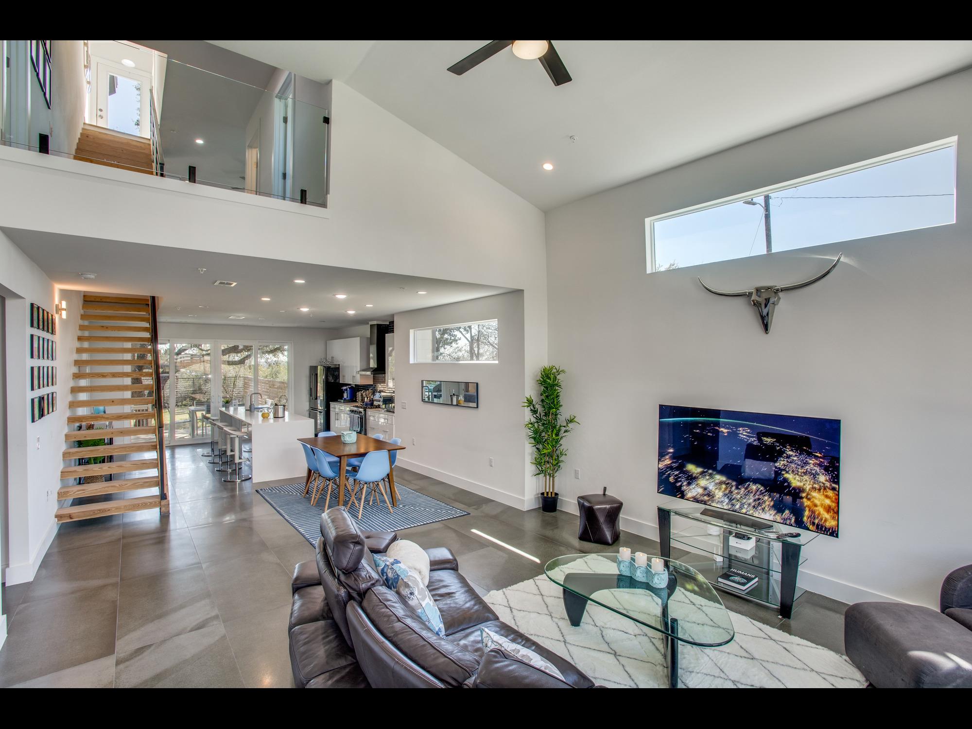 3409 Pennsylvania Ave #2