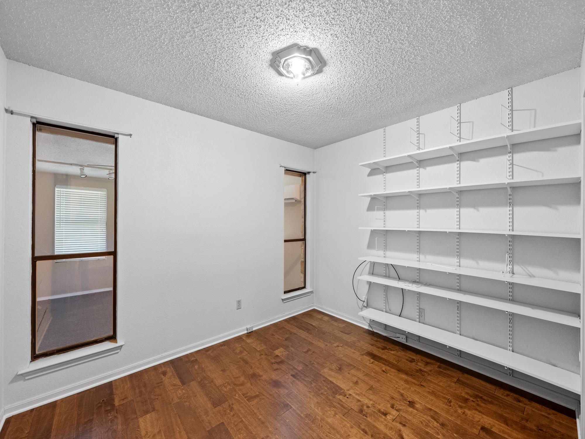 3606 Spotted Horse TRL