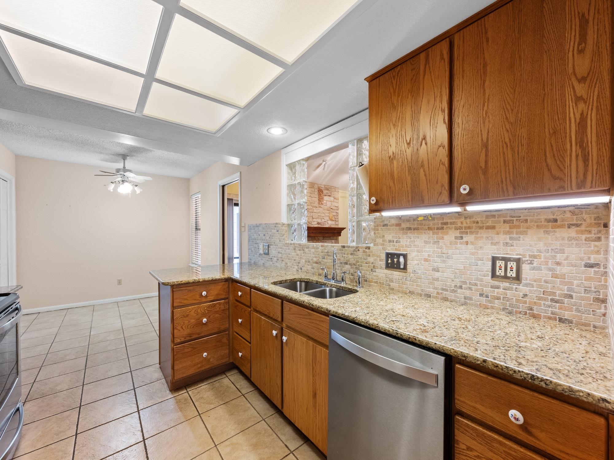 3606 Spotted Horse TRL