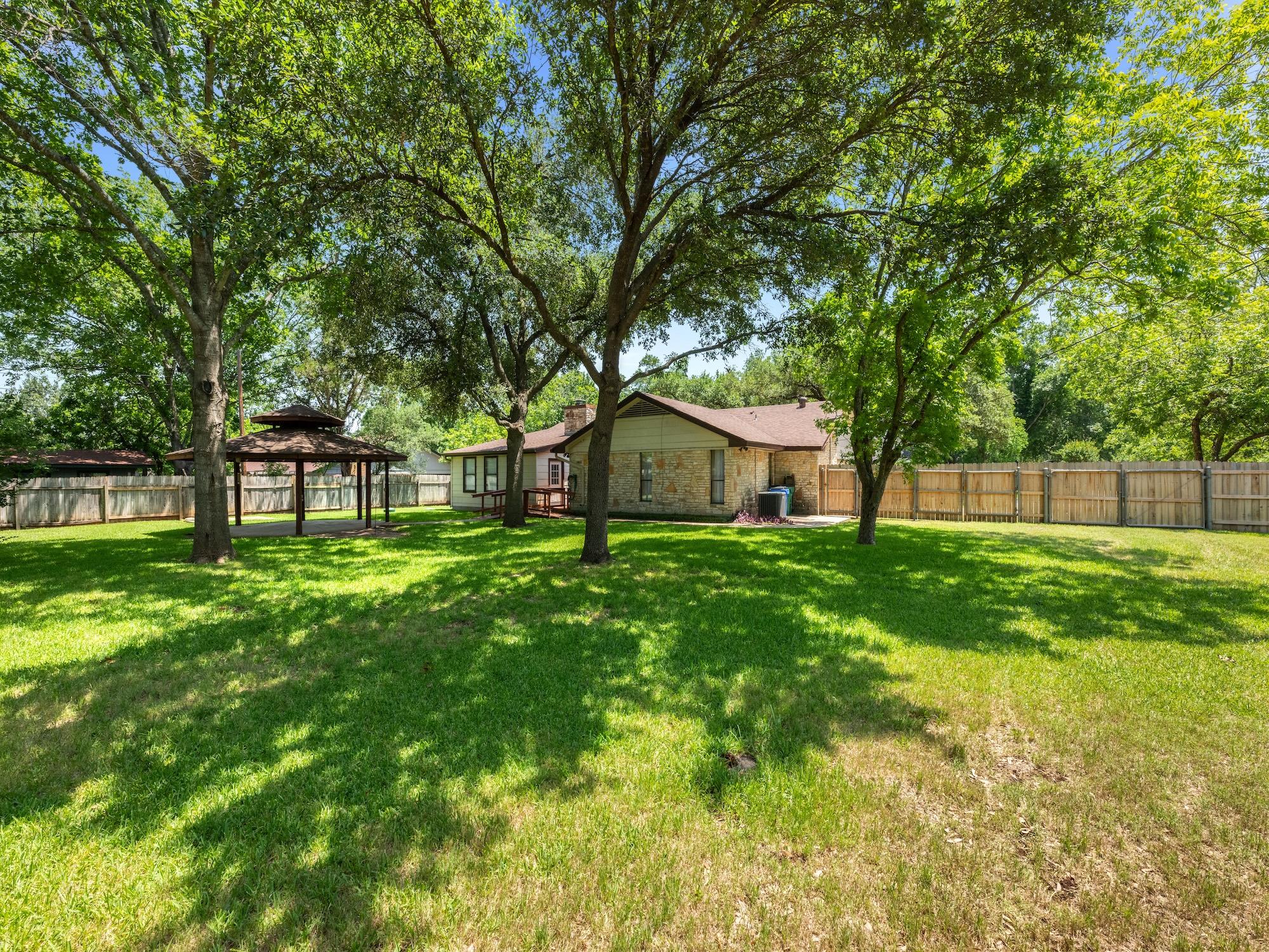 3606 Spotted Horse TRL