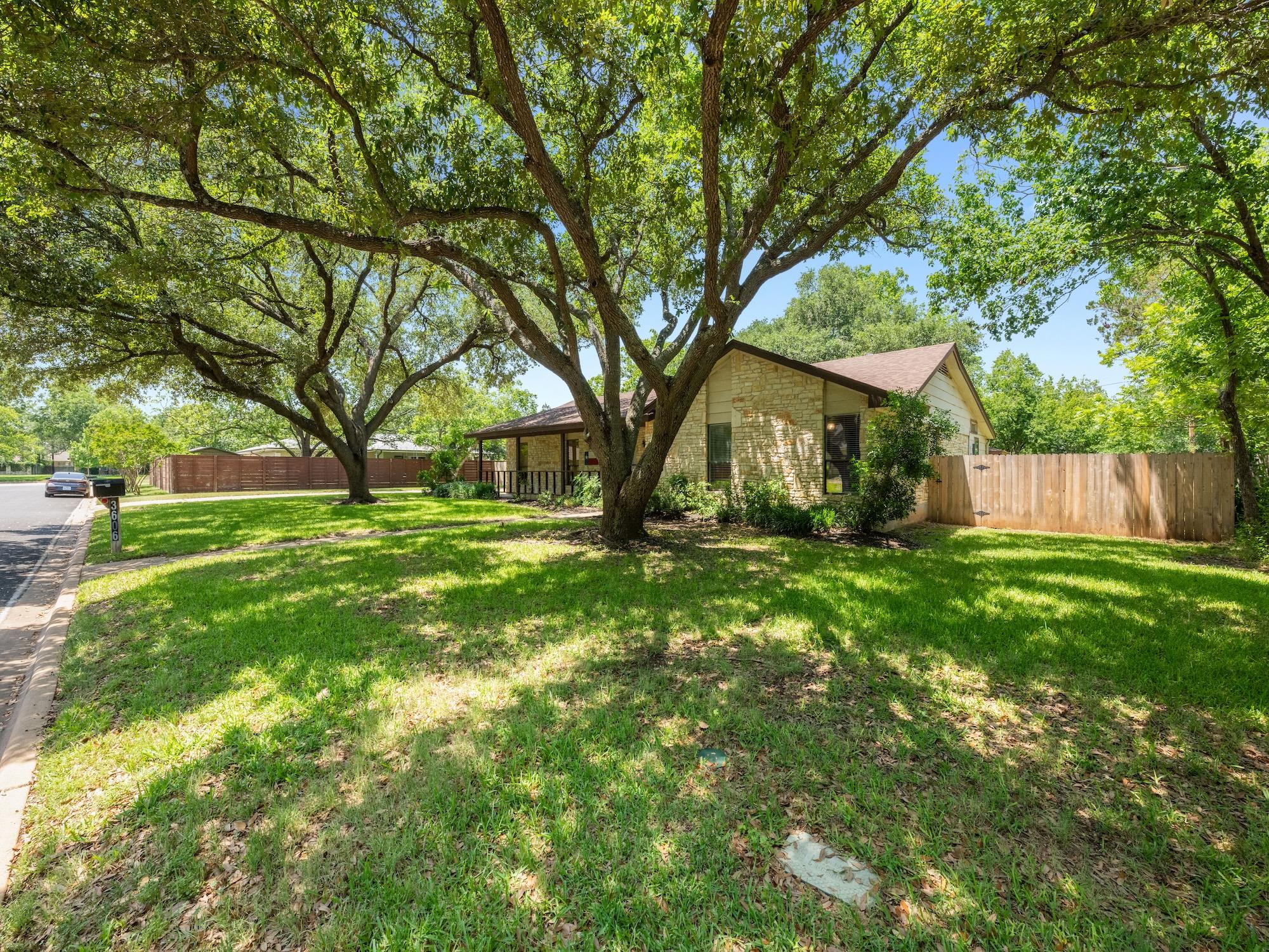 3606 Spotted Horse TRL