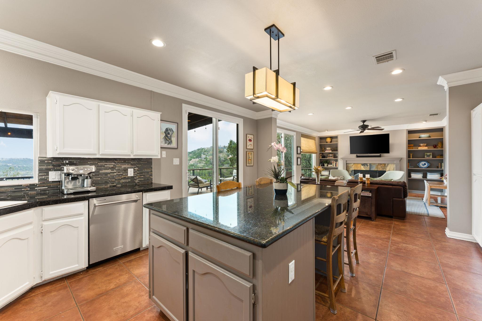 6711 Lakewood Point CV