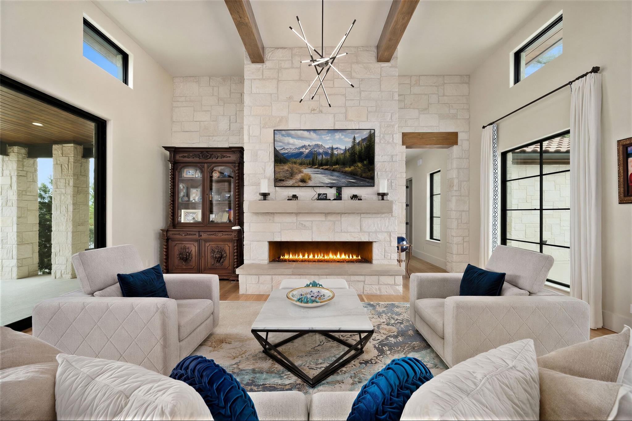 2035 County Road 410