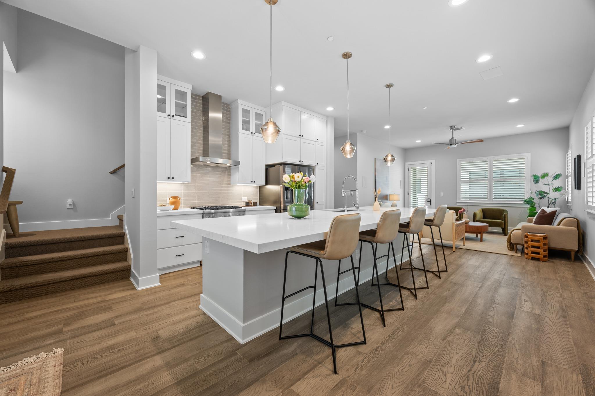 4515 Unity CIR