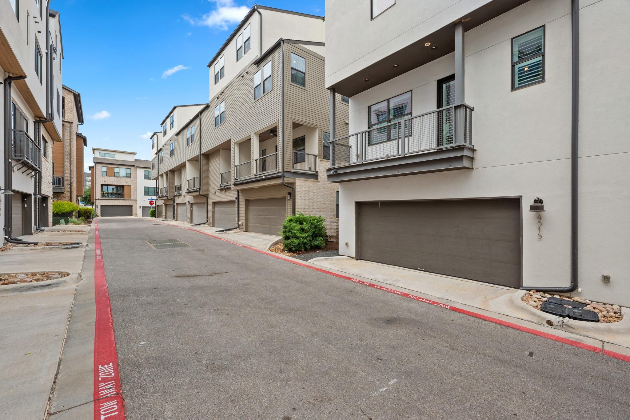 4515 Unity CIR