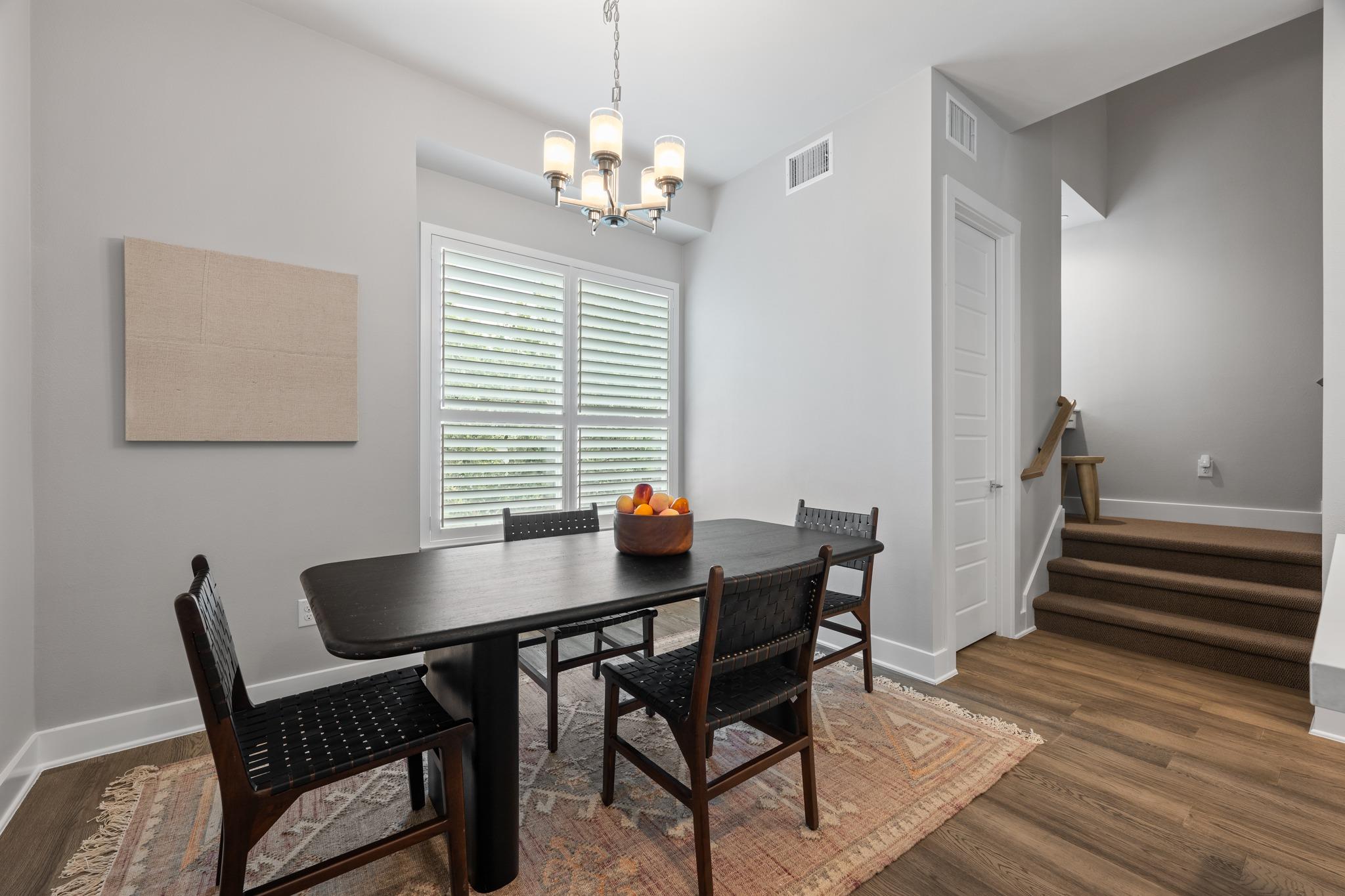 4515 Unity CIR