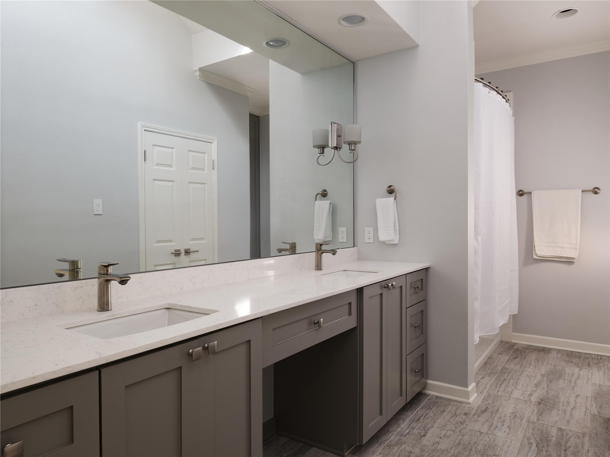 2838 Montebello RD # 17 Unit: C-17