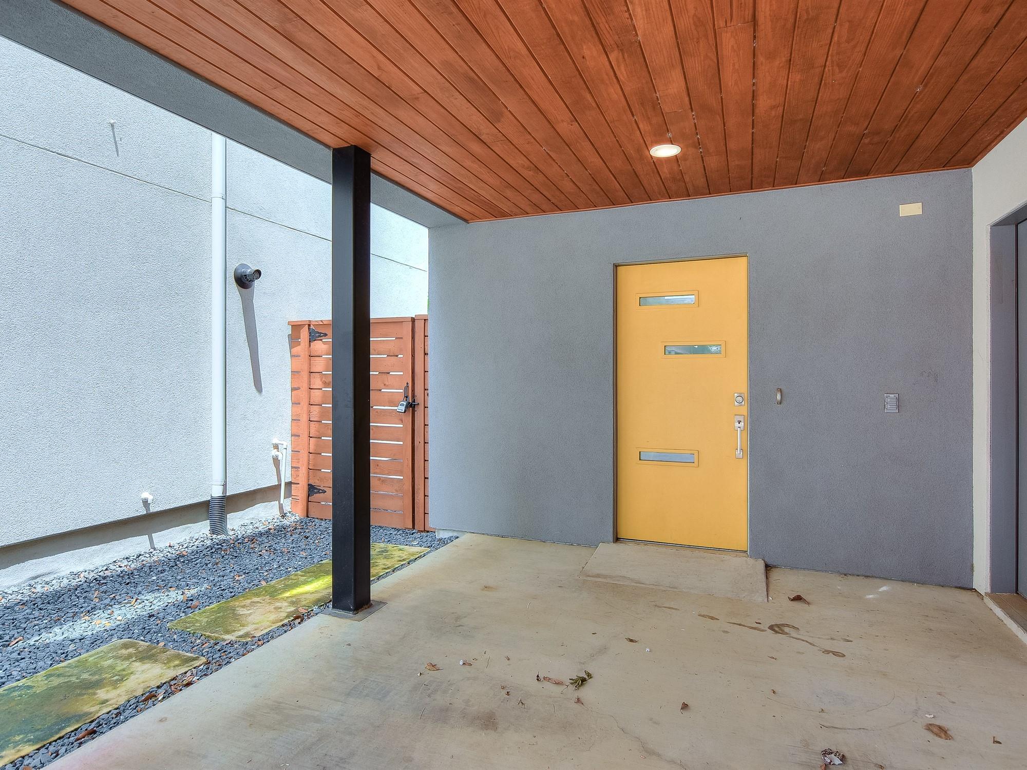 2301 Bluebonnet LN # 12