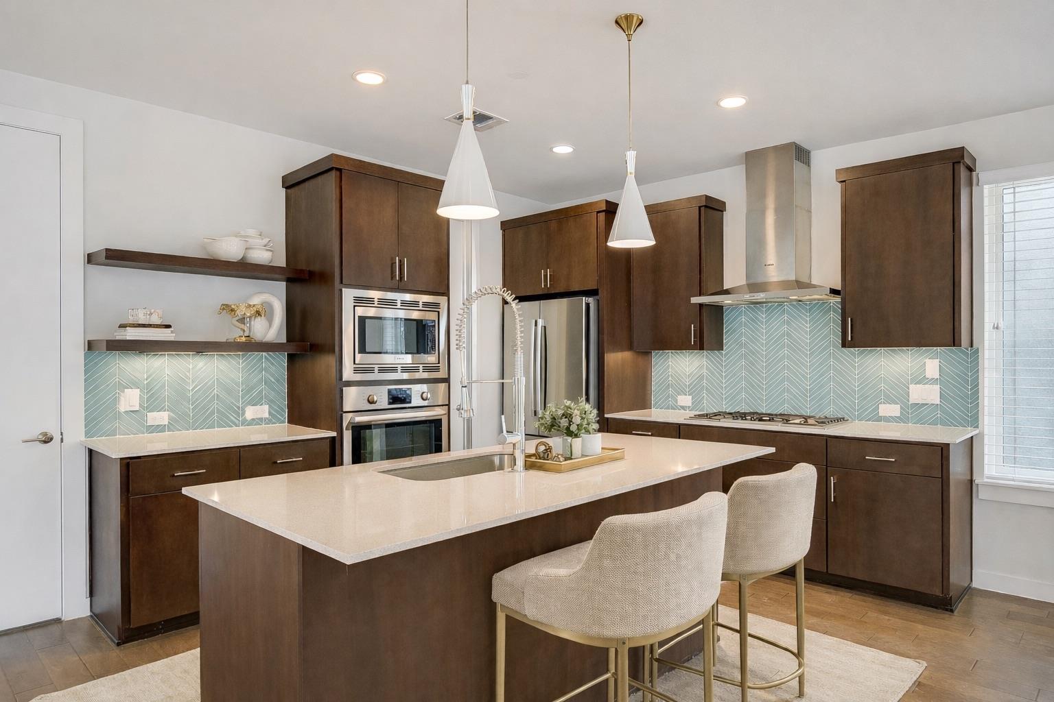 2301 Bluebonnet LN # 12