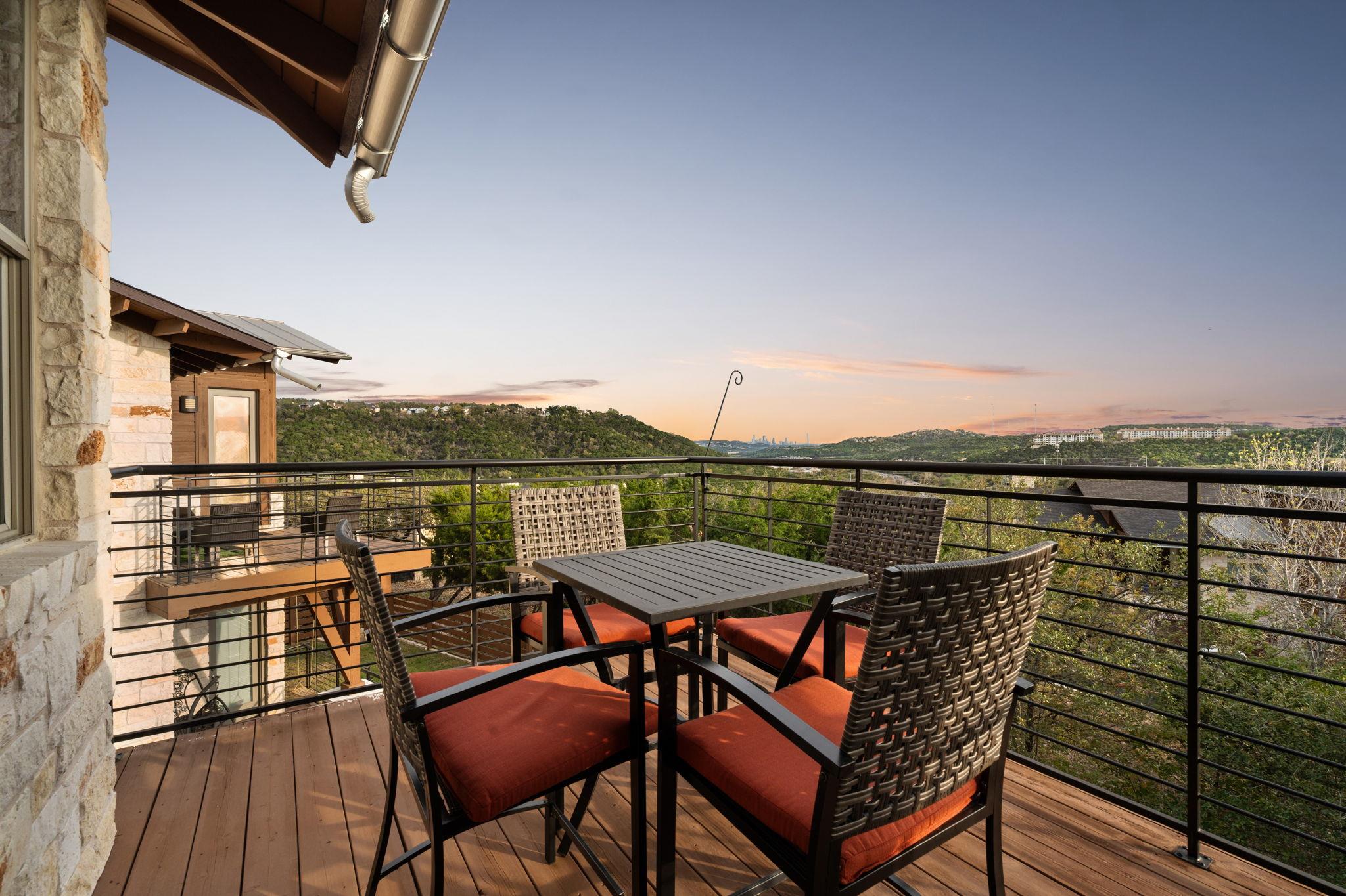 8110 Ranch Road 2222 # 81