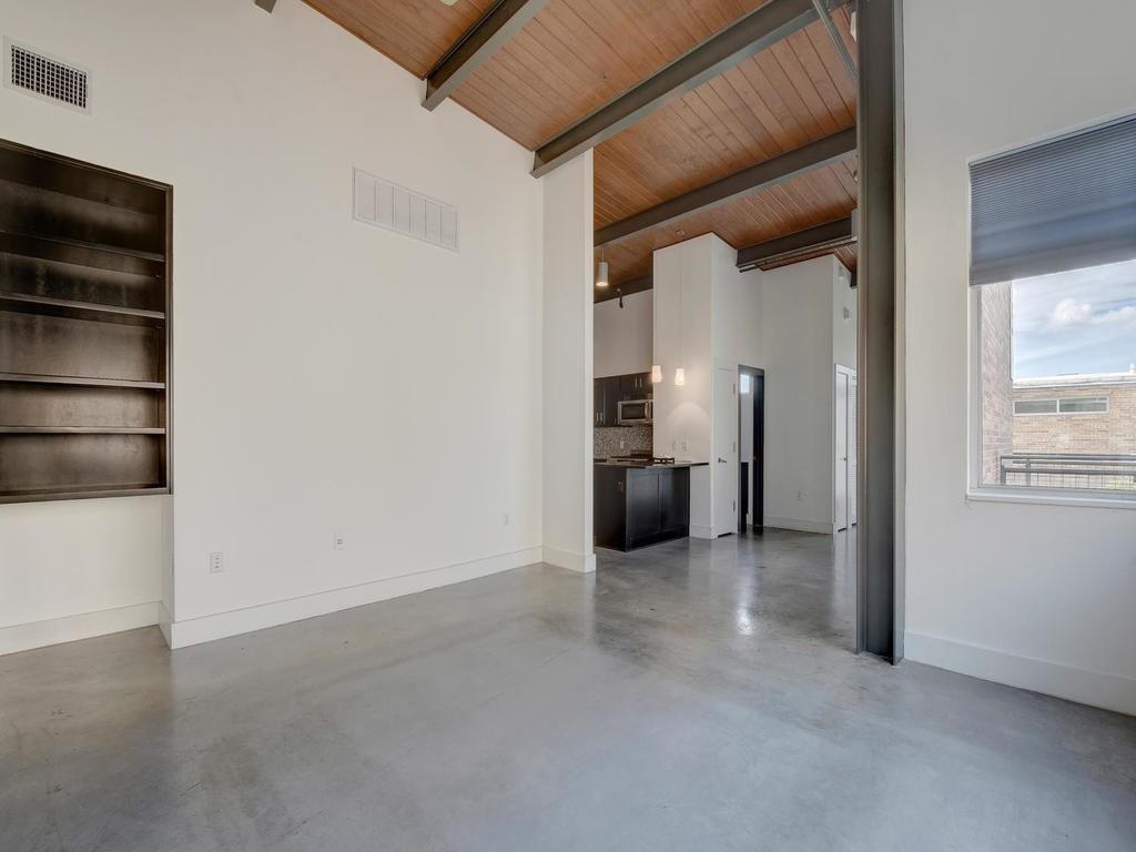 2205 N Lamar BLVD # 521