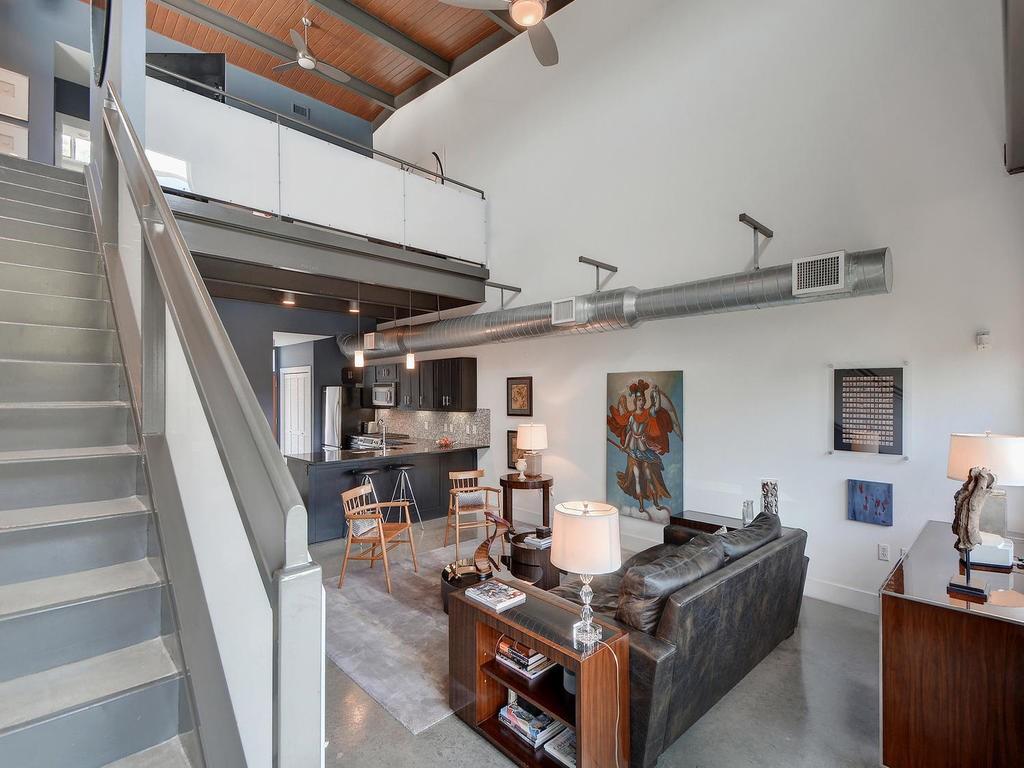 2205 N Lamar BLVD # 224