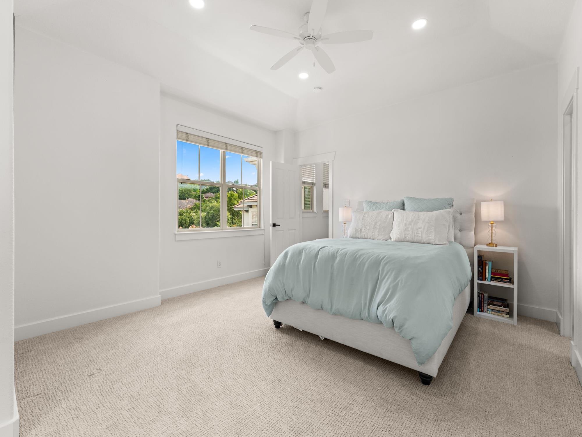 2800 Waymaker WAY # 40