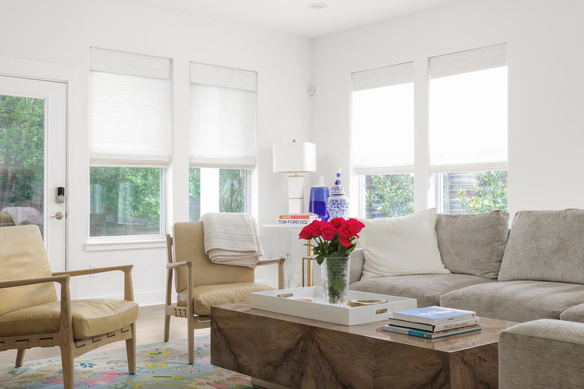 2517 Exposition BLVD