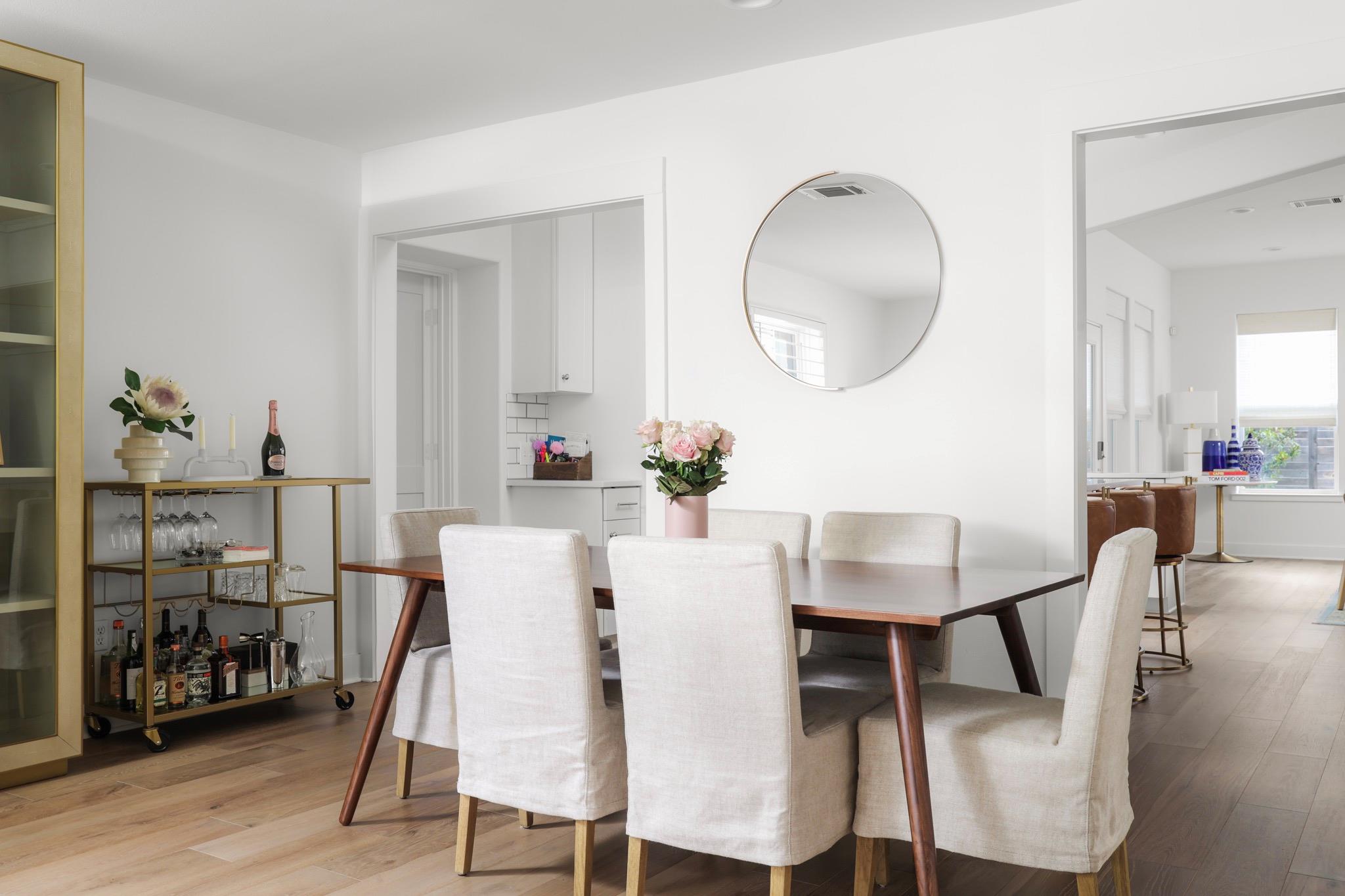 2517 Exposition BLVD