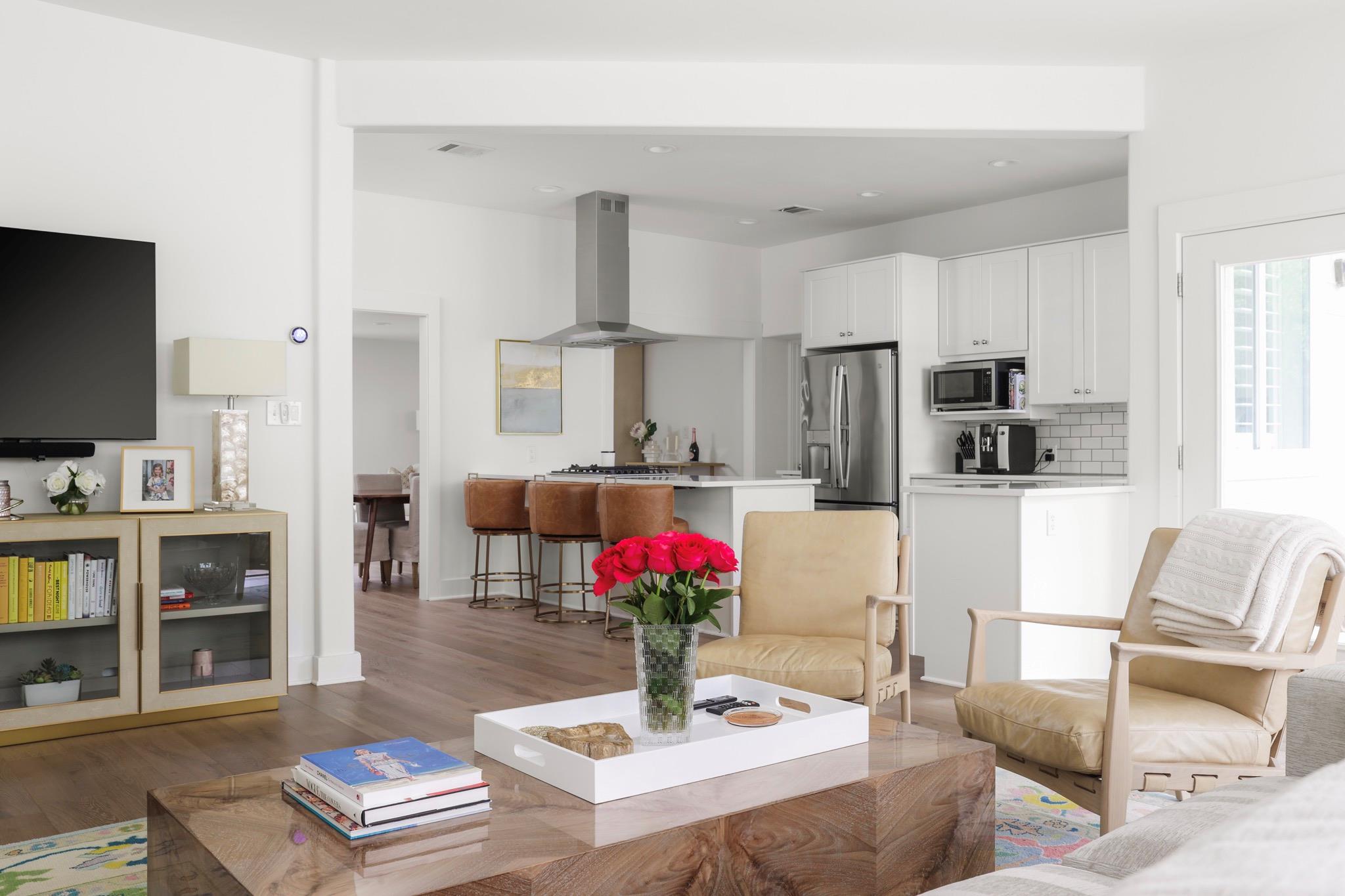 2517 Exposition BLVD