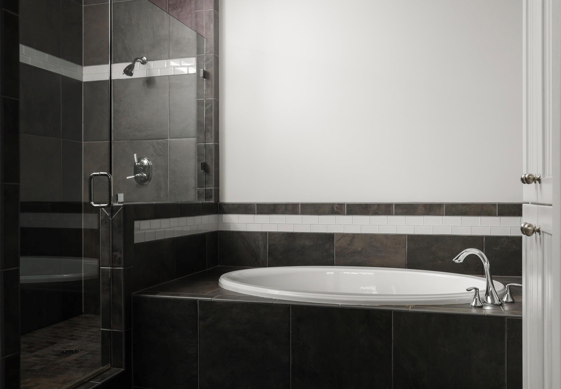 2517 Exposition BLVD