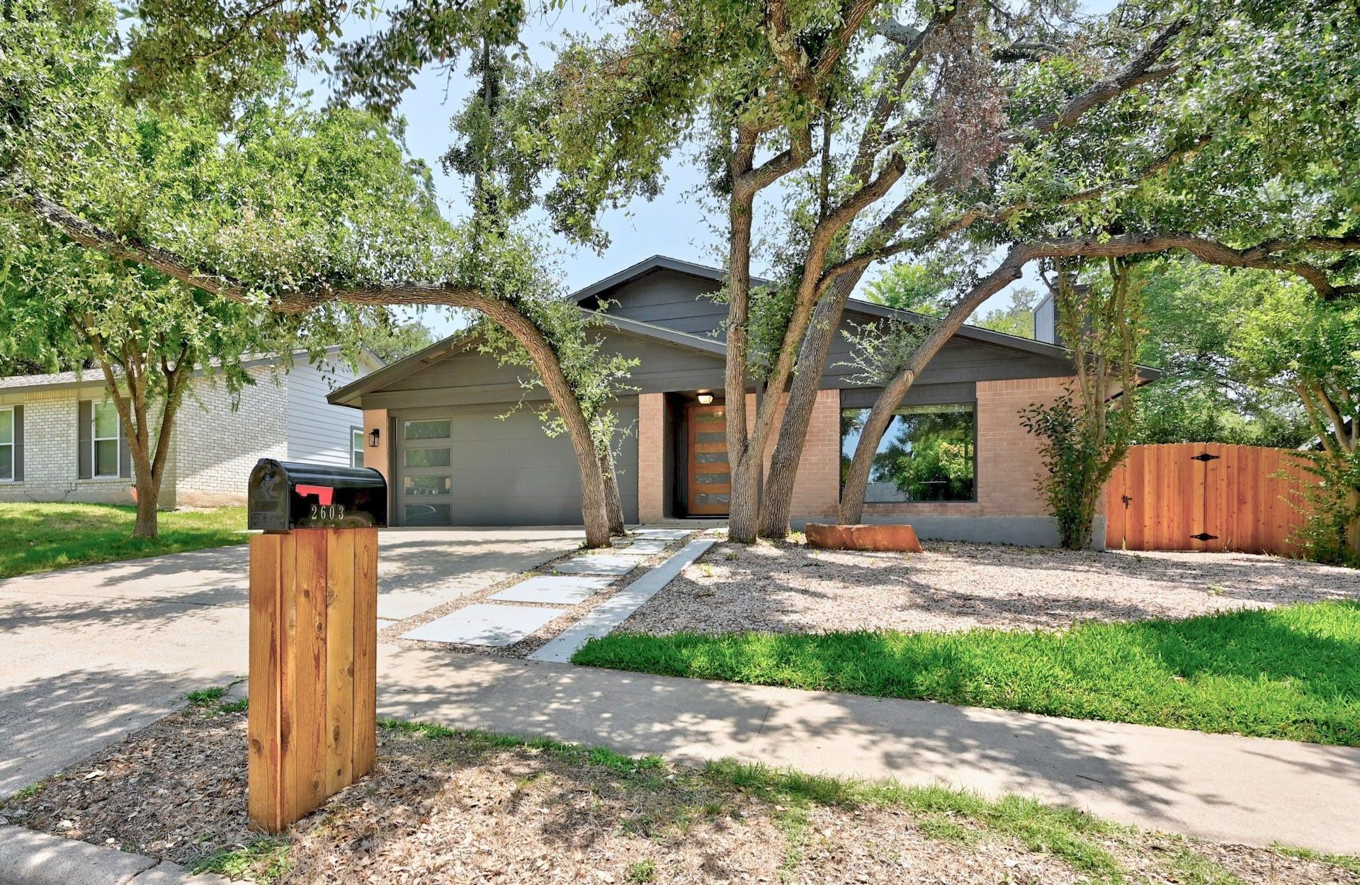 2603 Burly Oak DR