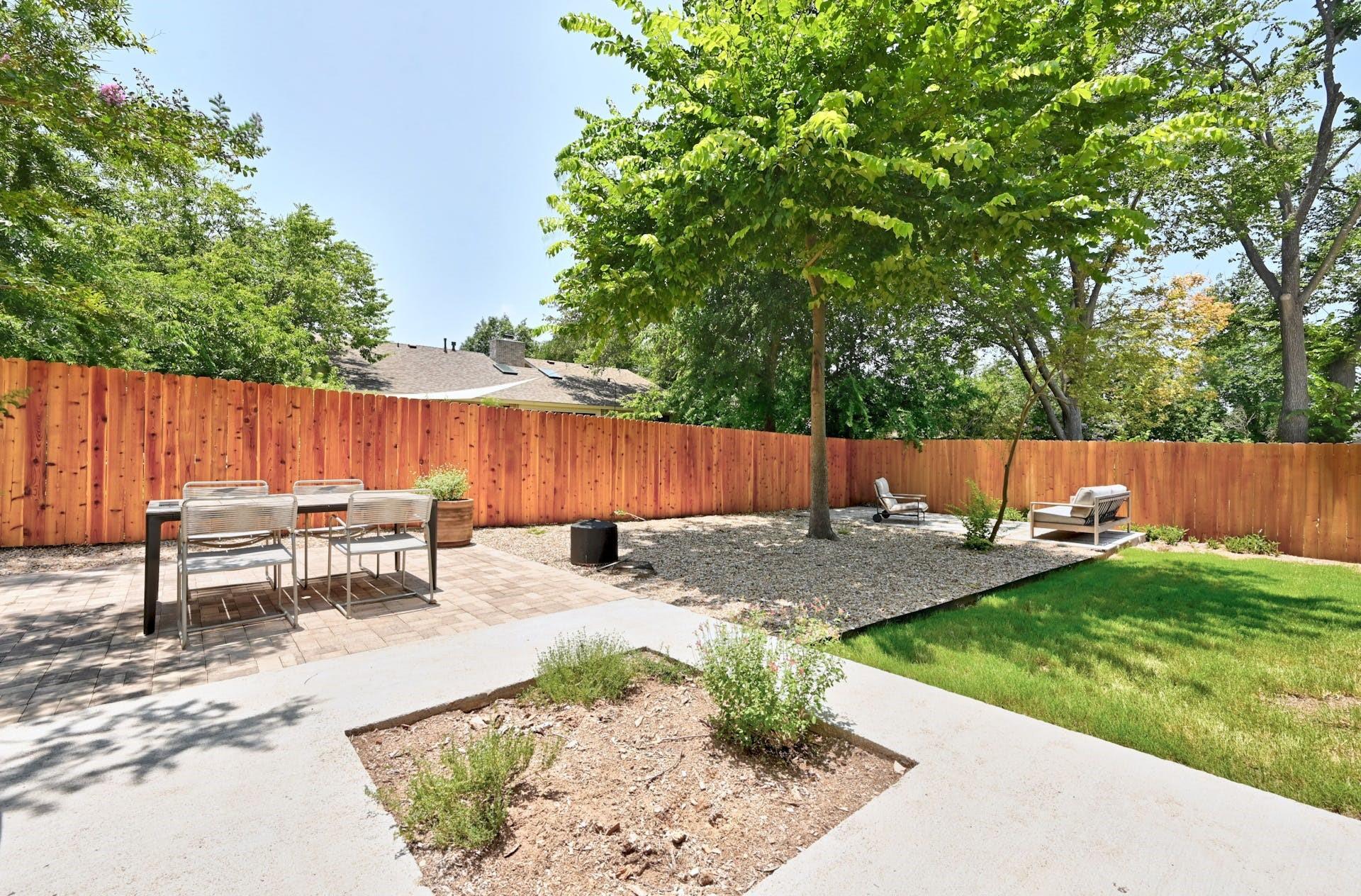 2603 Burly Oak DR