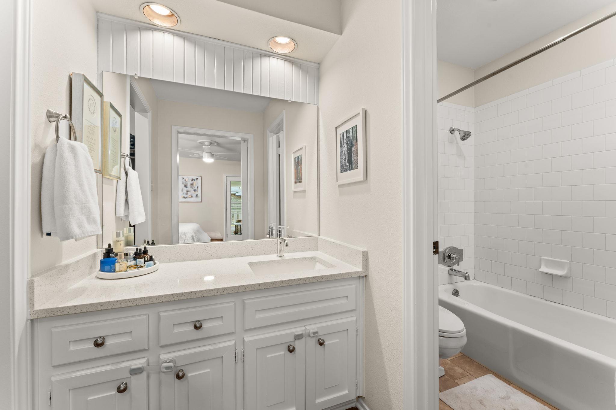 4804 Trail Crest CIR, Austin