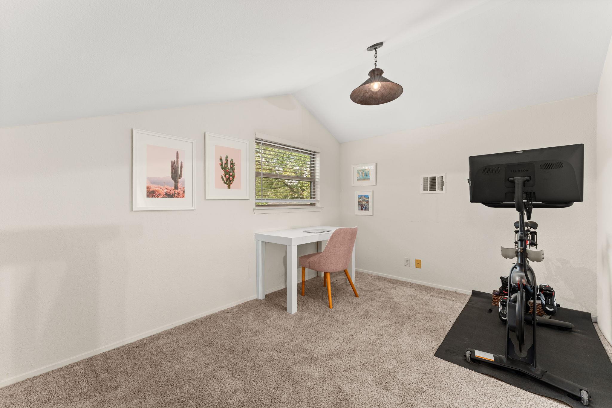 4804 Trail Crest CIR, Austin