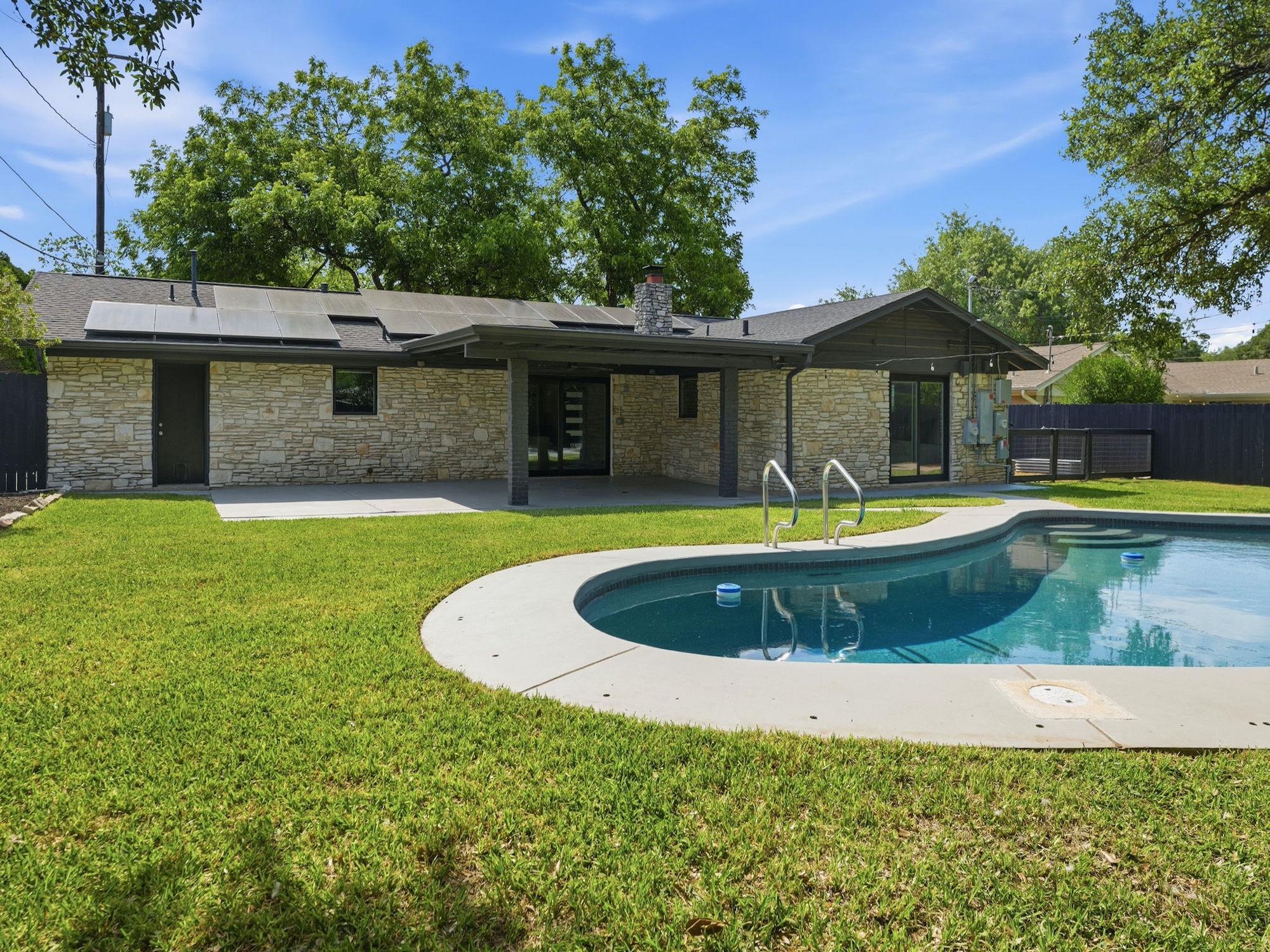 7600 Shoal Creek BLVD