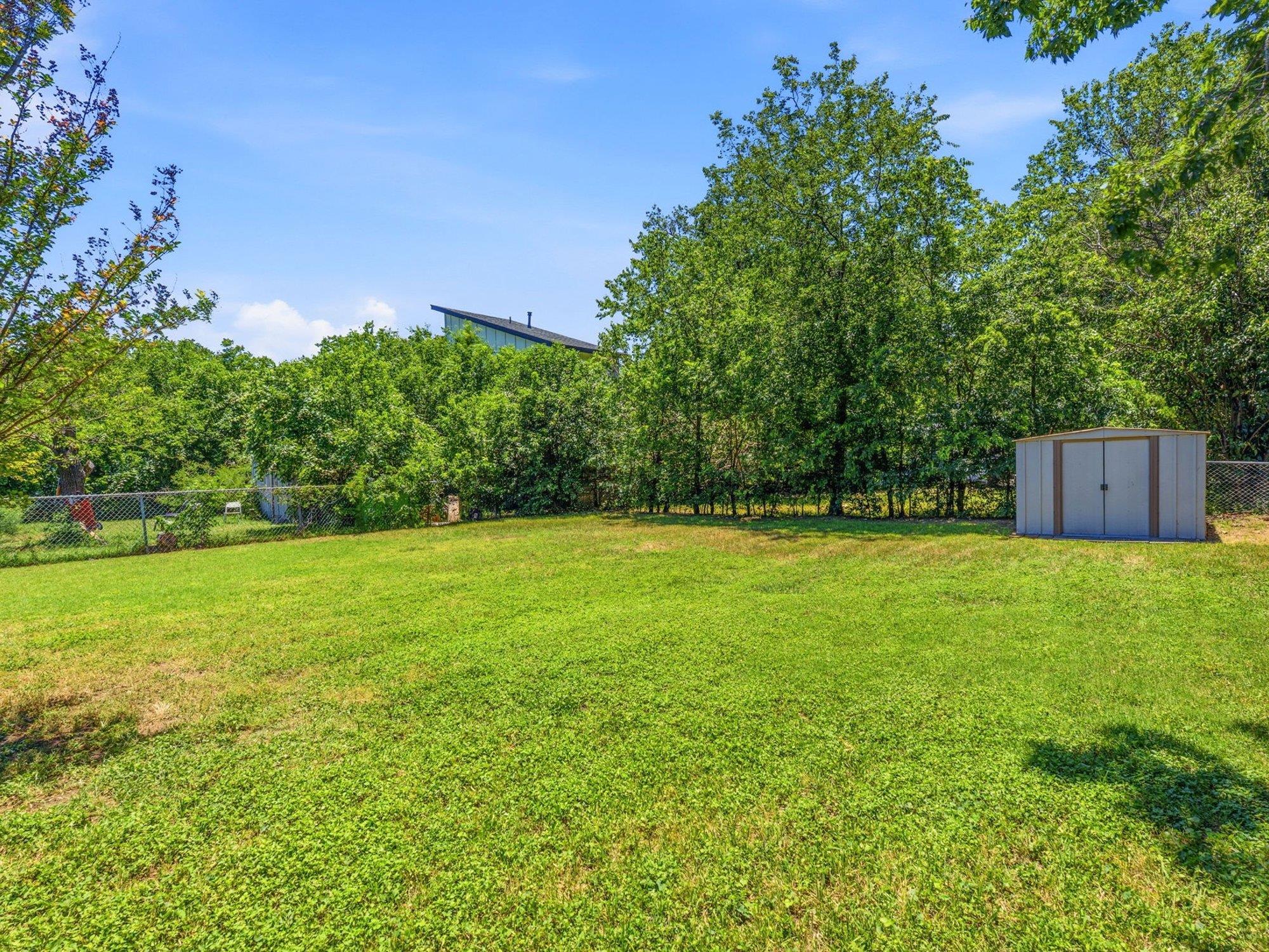 611 Wilmes DR