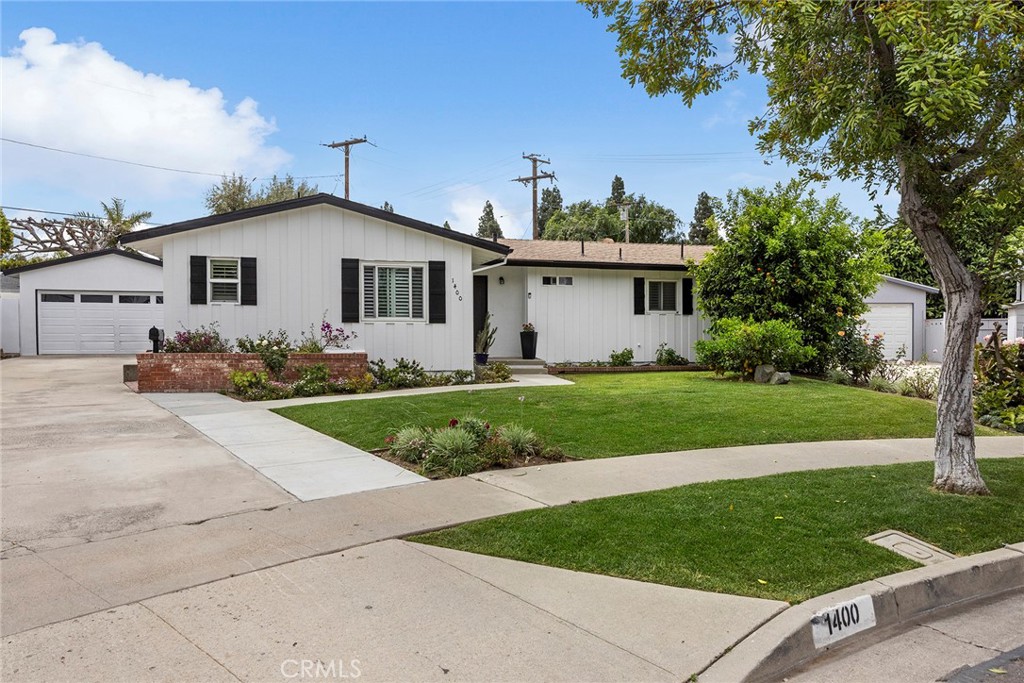 1400 W Wilshire Avenue