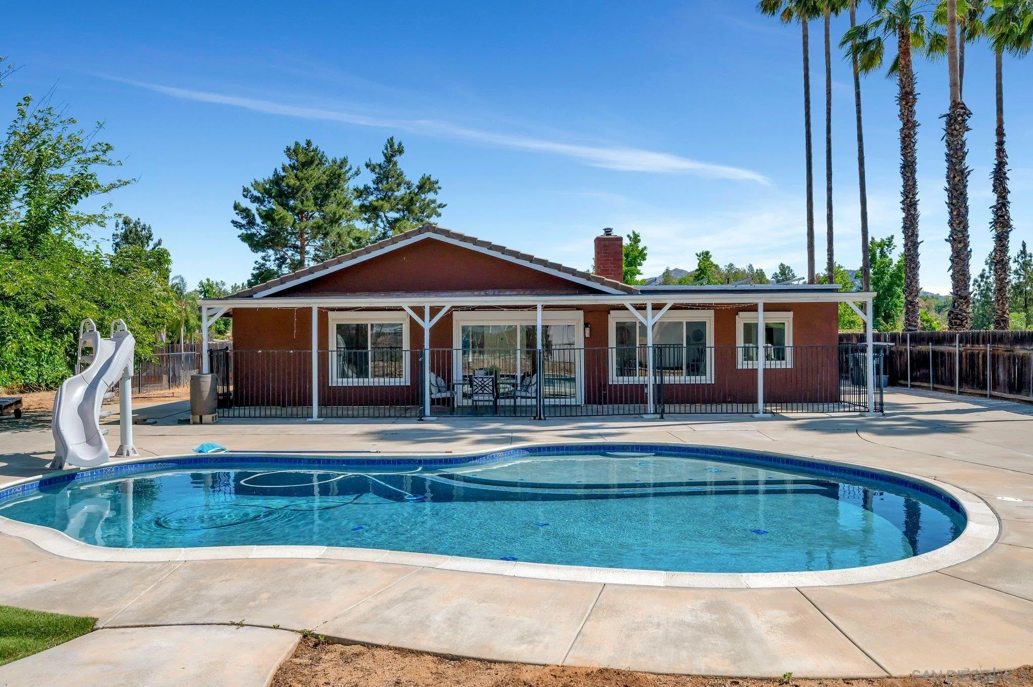 24936 Via Lopez Ct