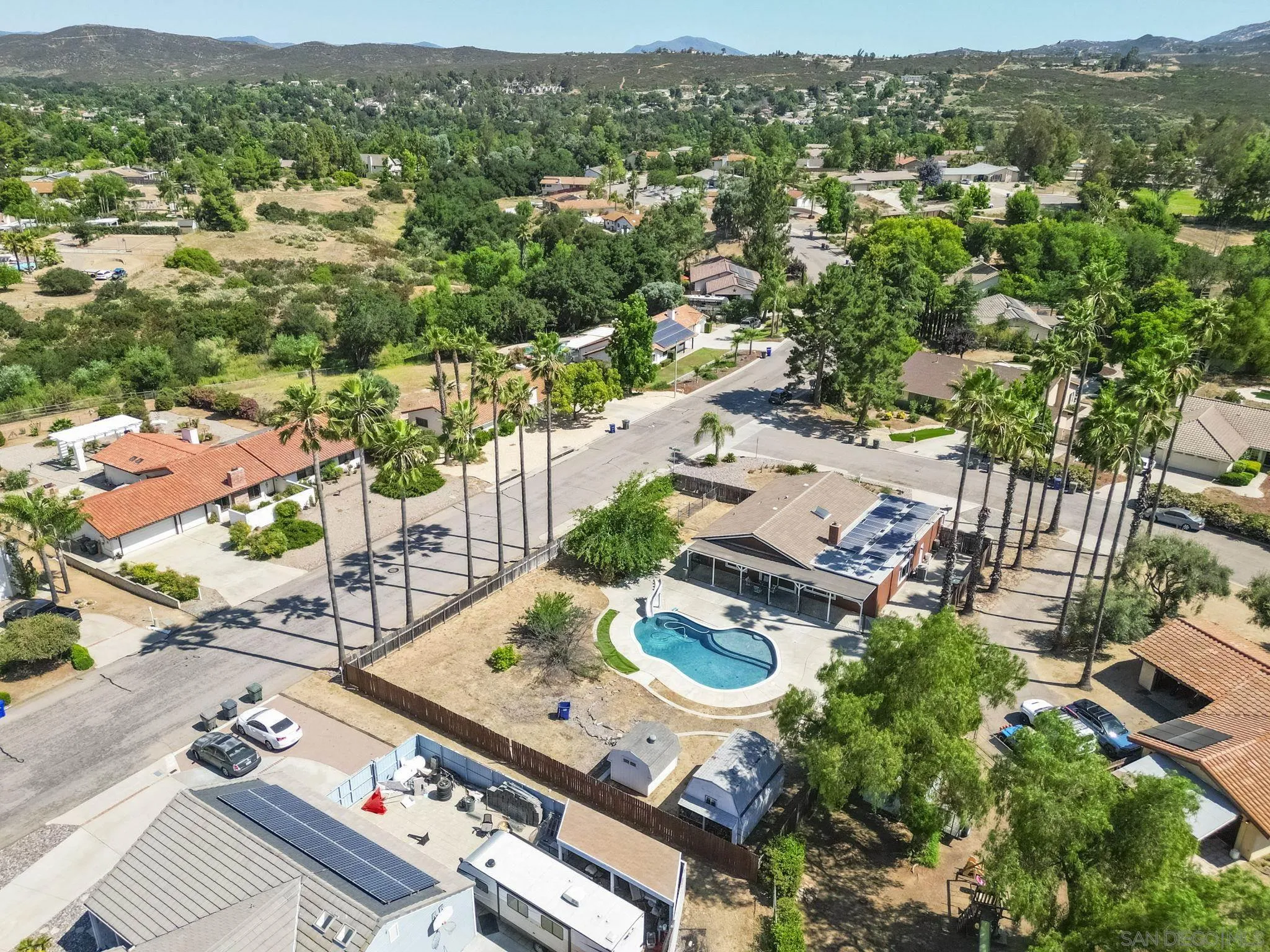 24936 Via Lopez Ct
