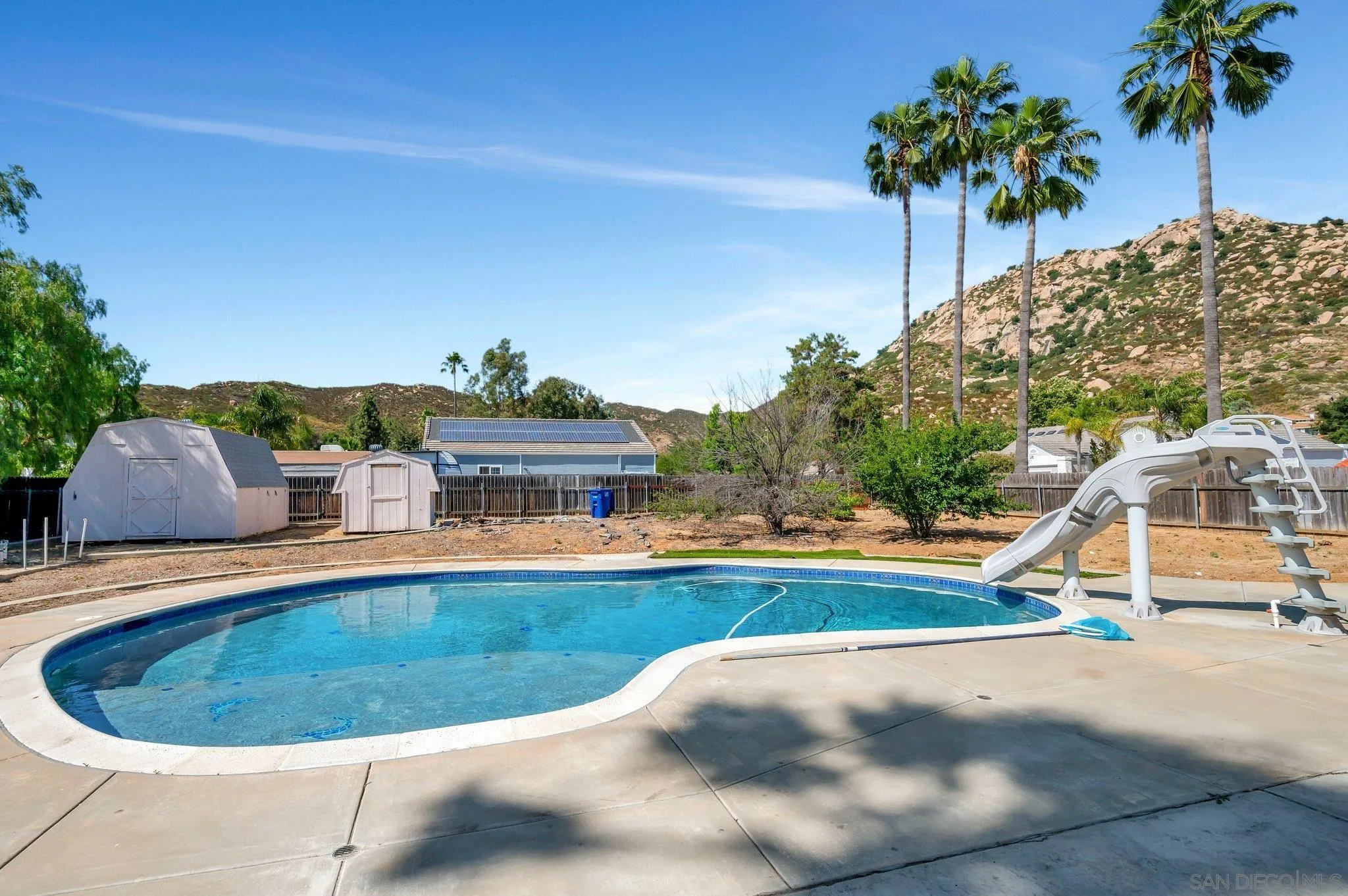 24936 Via Lopez Ct