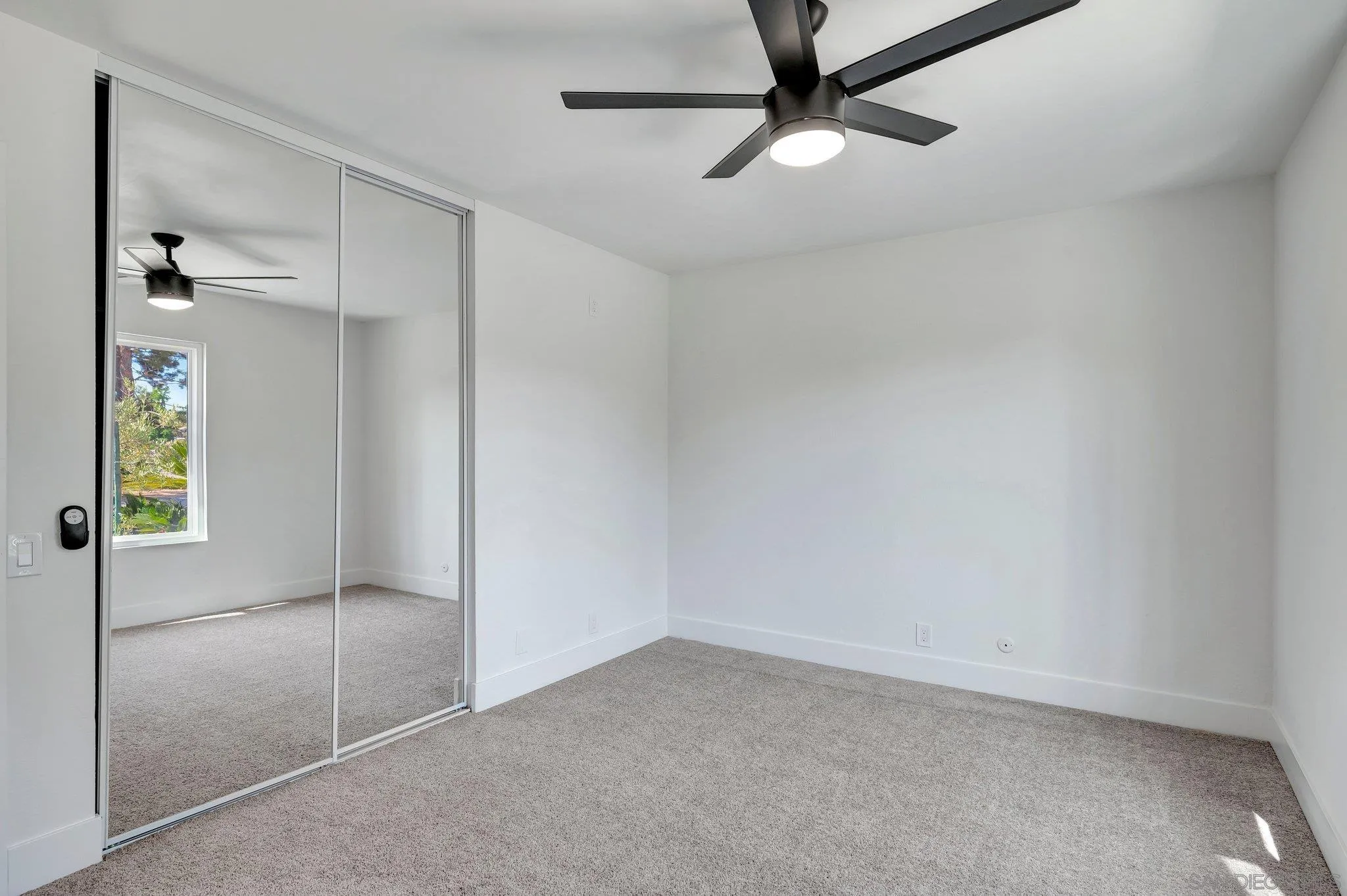 24936 Via Lopez Ct