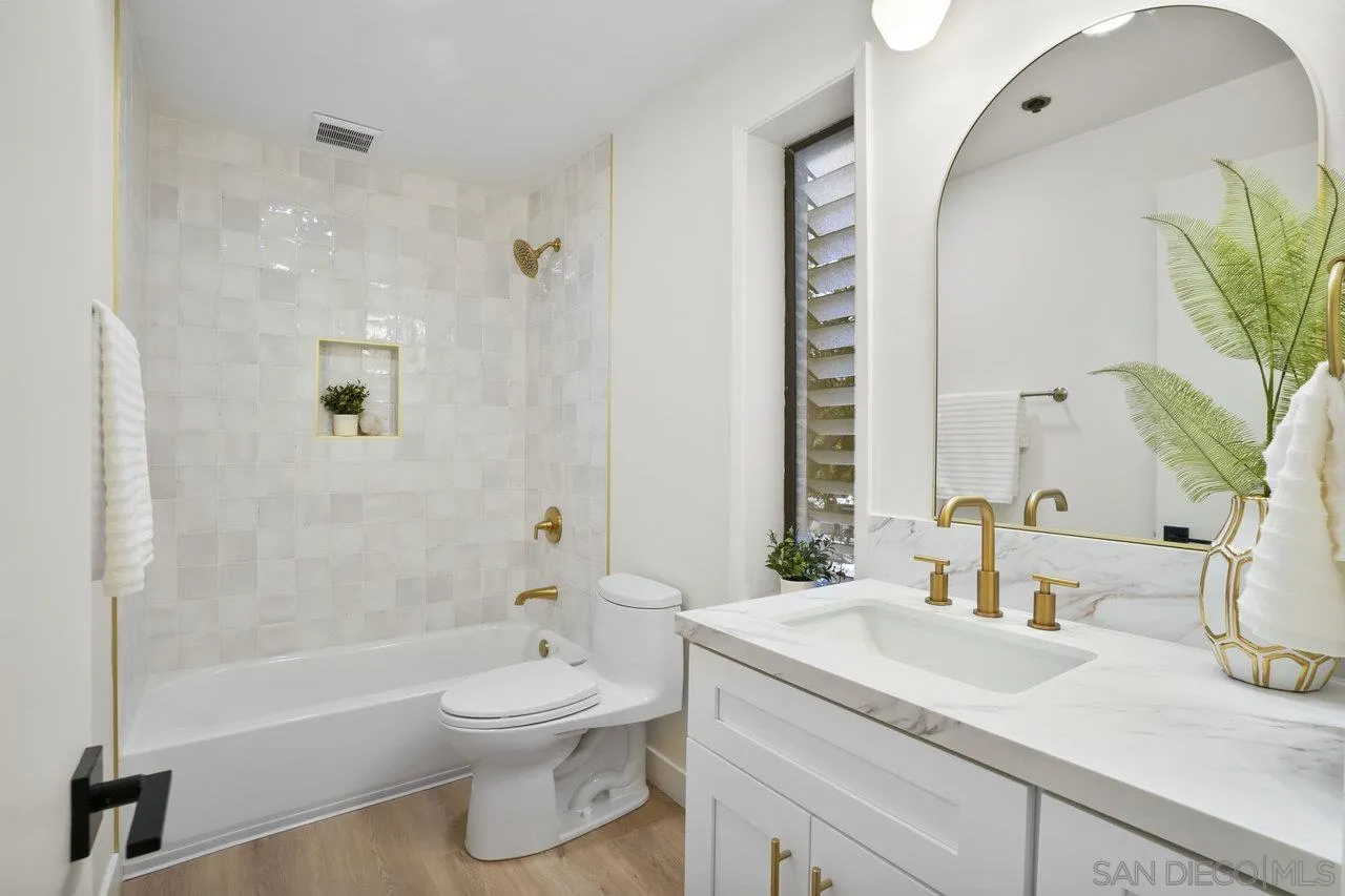 8263 Camino Del Oro Unit 281