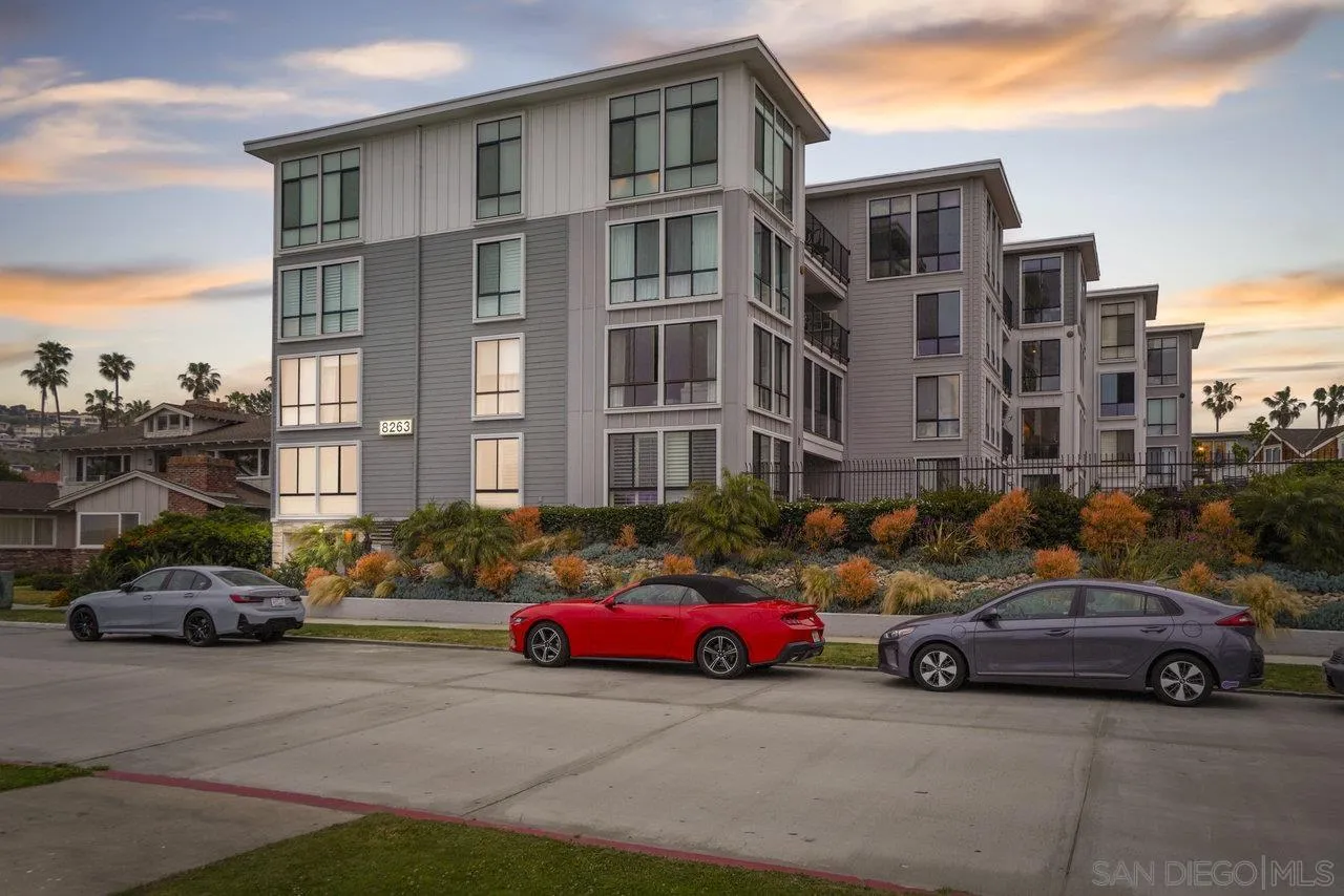 8263 Camino Del Oro Unit 281