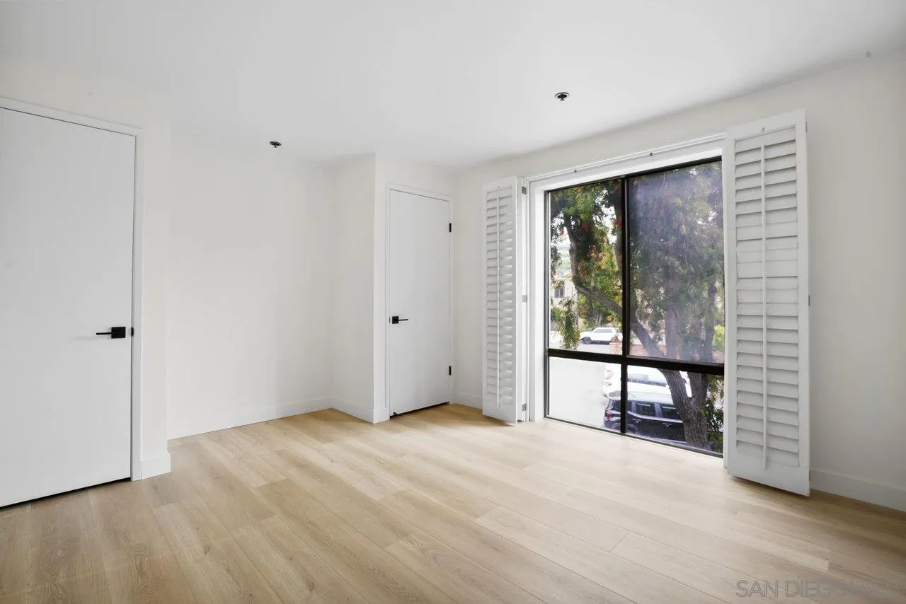 8263 Camino Del Oro Unit 281
