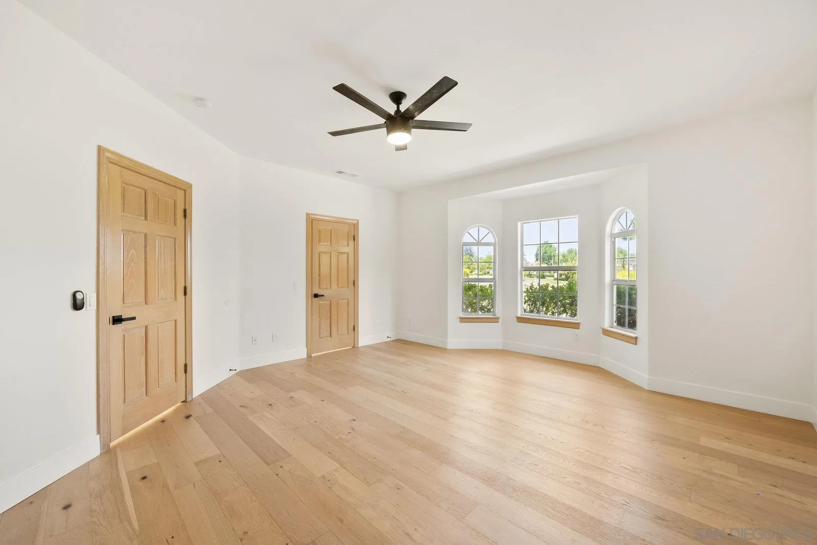 17601 Valle Verde