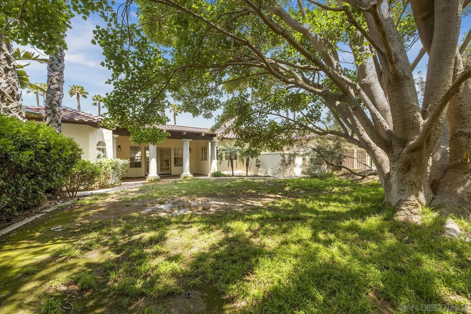 17601 Valle Verde