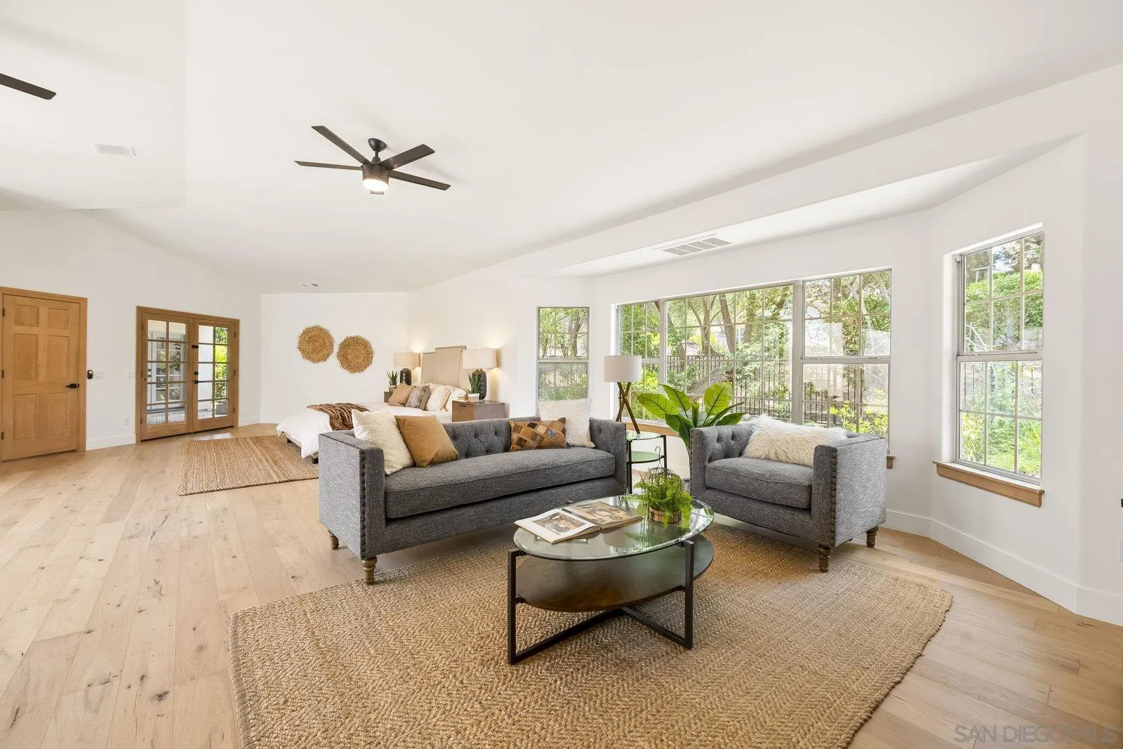 17601 Valle Verde