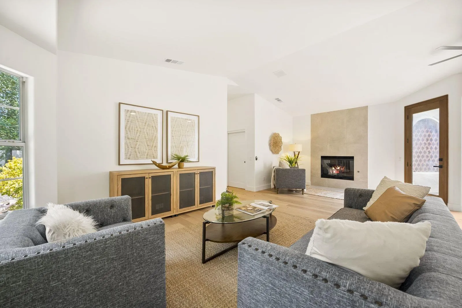 17601 Valle Verde