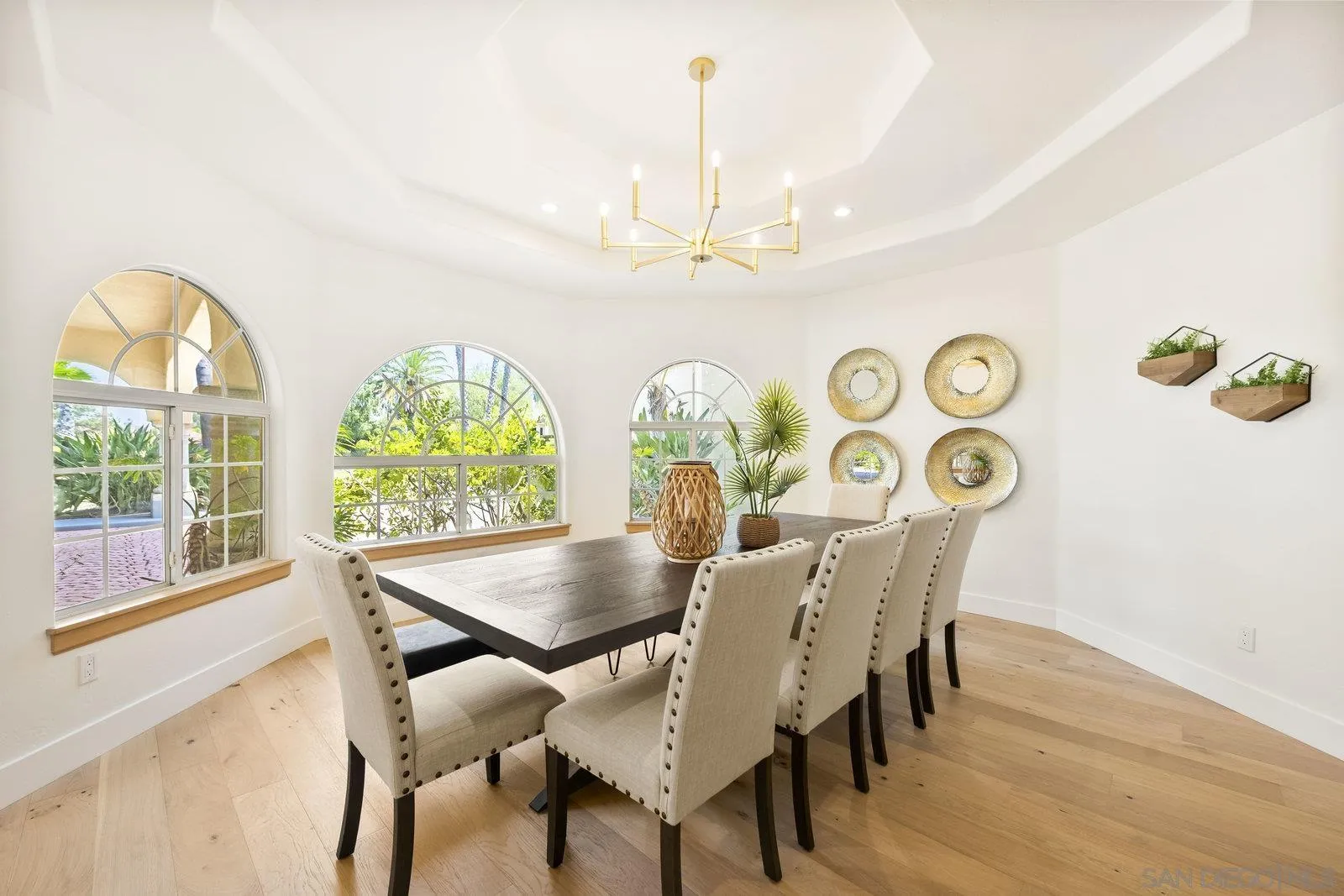 17601 Valle Verde