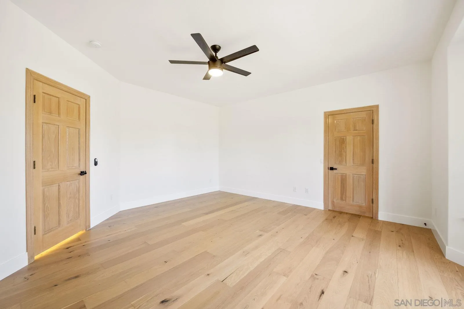 17601 Valle Verde