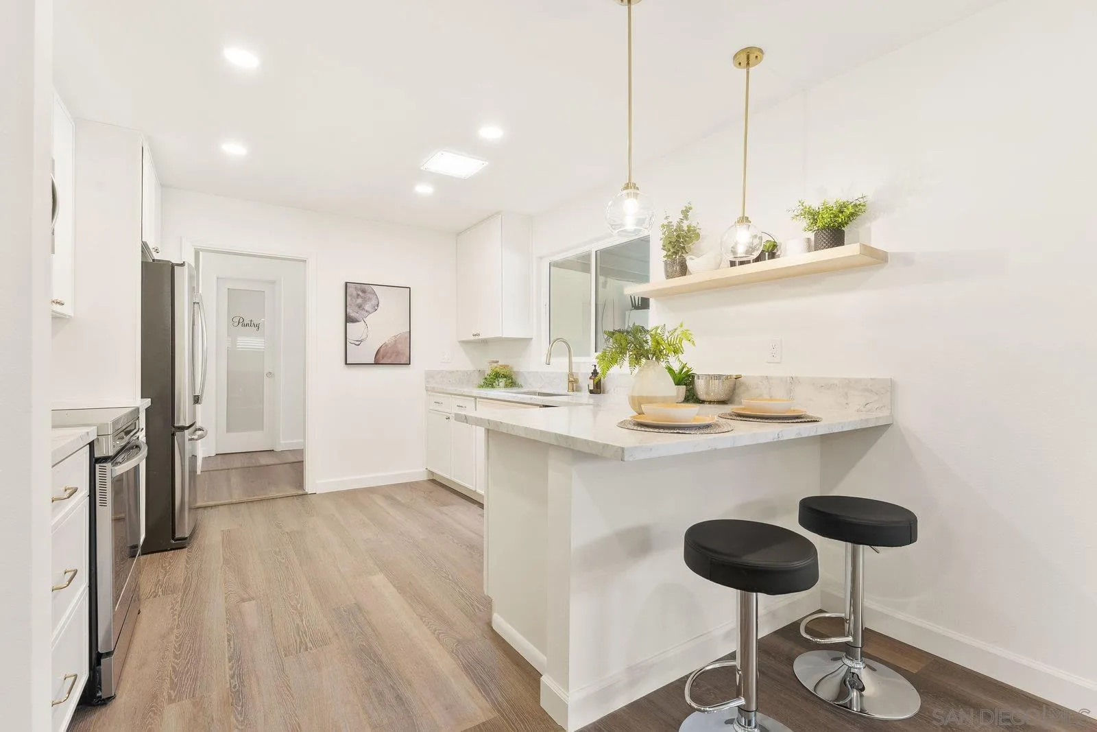 4527 Chinook Court